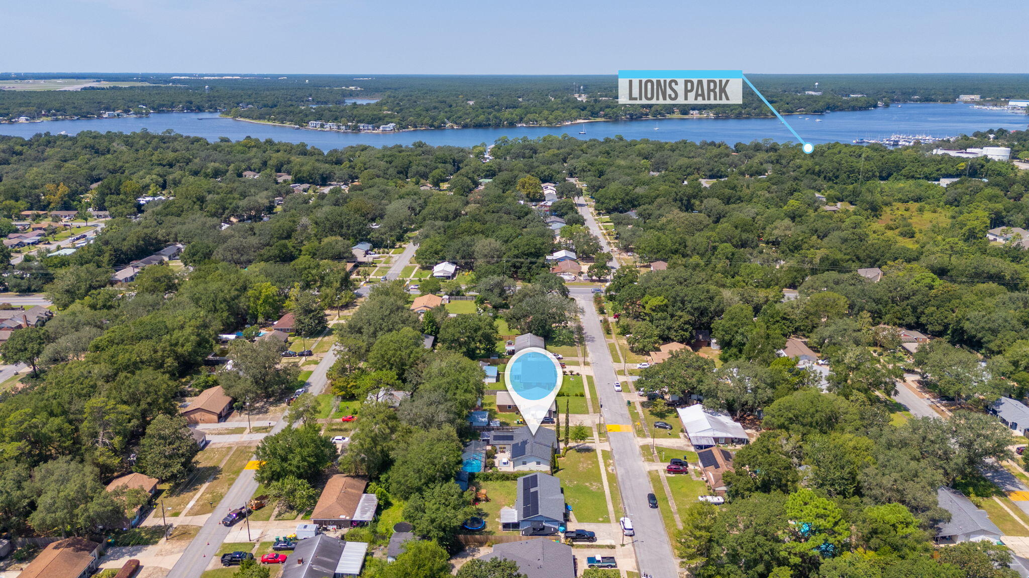 CAROL ANNE MANOR - Residential