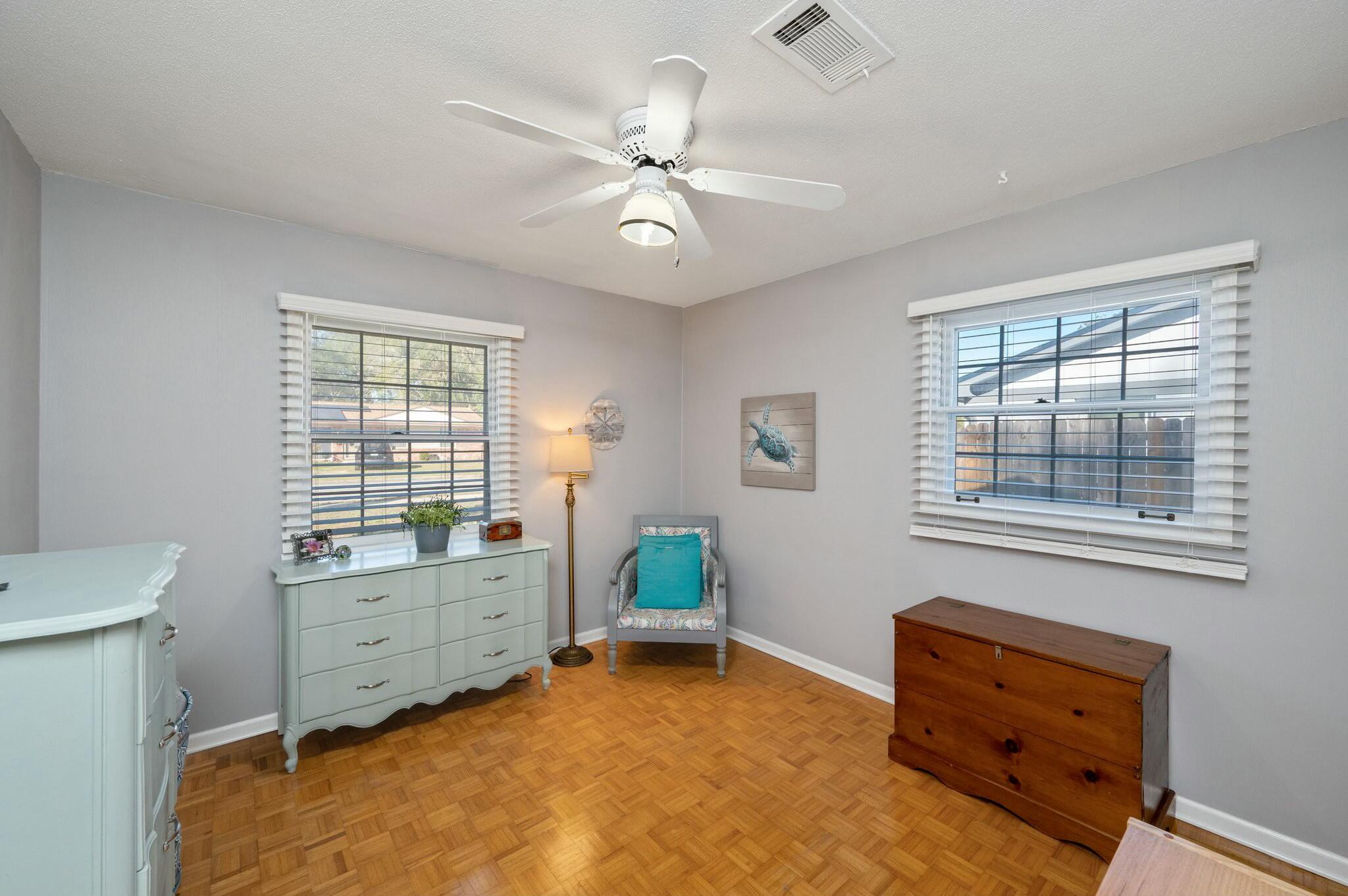 CAROL ANNE MANOR - Residential