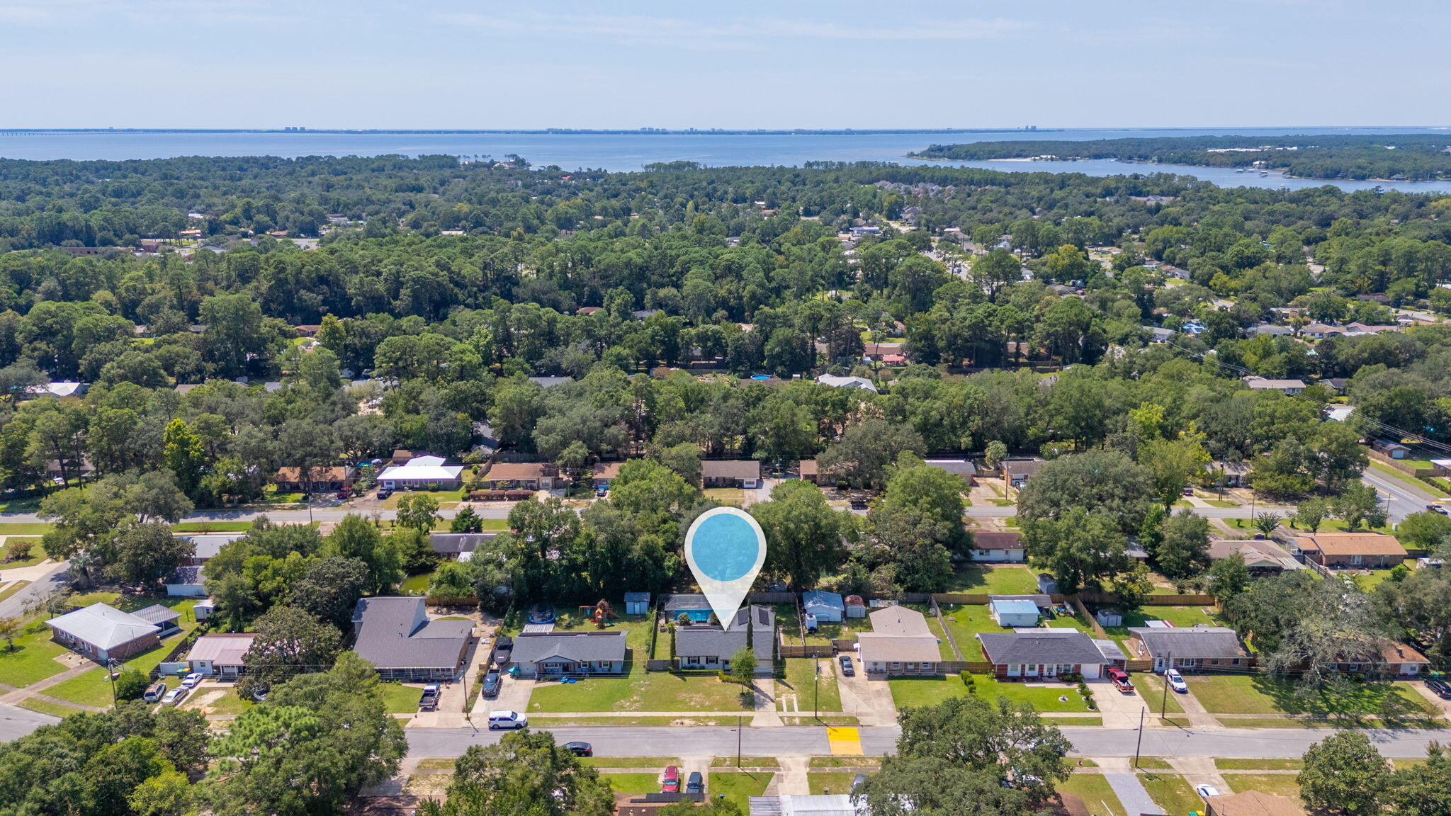 CAROL ANNE MANOR - Residential
