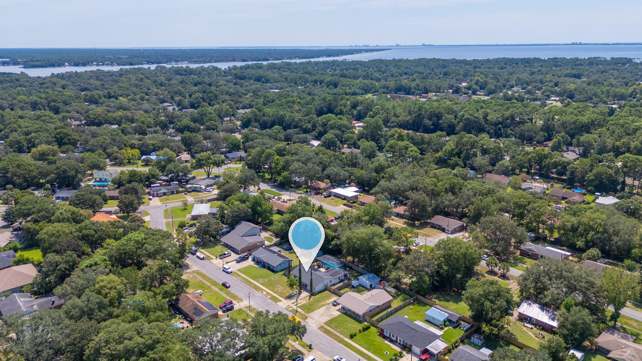 CAROL ANNE MANOR - Residential