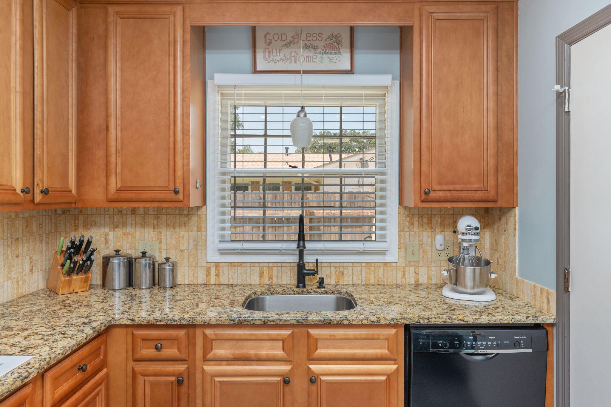 CAROL ANNE MANOR - Residential