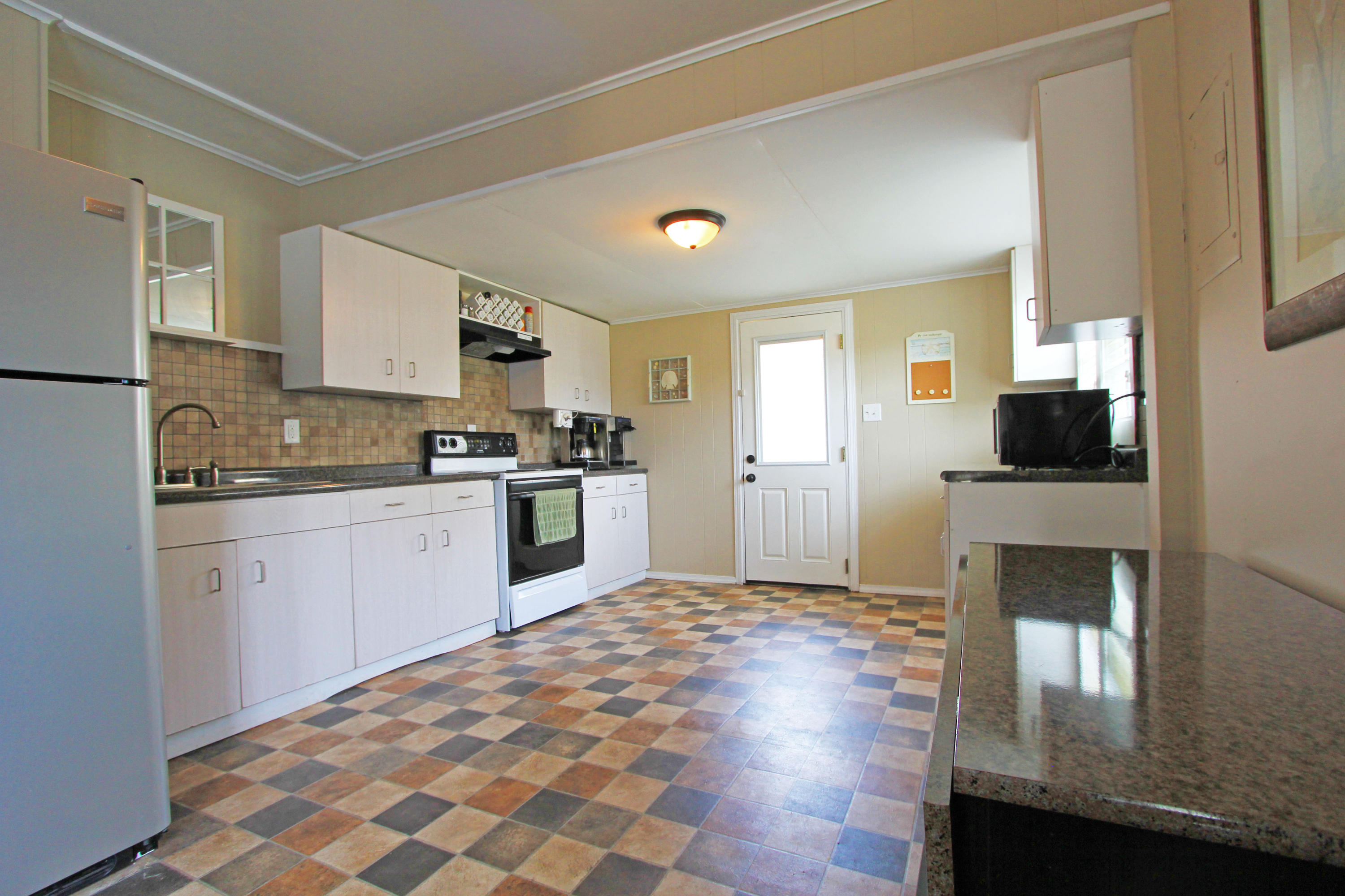 LAGUNA BEACH - Residential