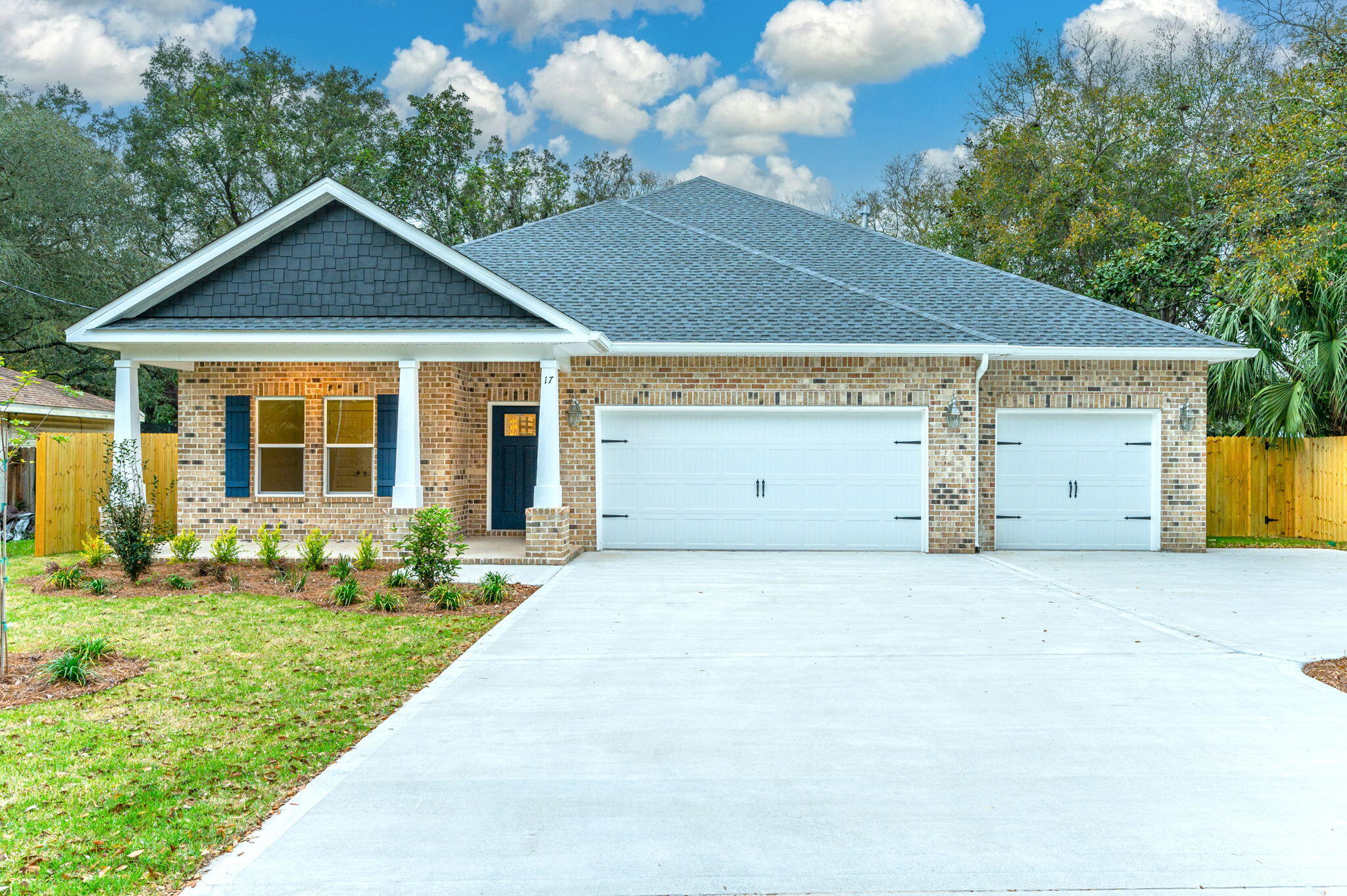 *Under contract with 72 hr kick out clause. This stunning new construction home is READY NOW! Large 4 bedroom PLUS office home has open floor plan. All LVP & tile throughout. The kitchen and living space is wide open. Beautiful navy and white tone cabinetry with detailed backsplash tile and quartz countertops. Stainless appliance package and farmhouse sink. The master suite features trey ceilings, shiplap accent wall behind soaking tub, separate tiled shower with glass enclosure and double vanities. Gas package includes tankless water heater, stove, furnace, grill stub out and dryer option. A screened back porch to enjoy morning coffee and privacy fenced back yard. Located just next door to Combs Park and a block from the water. Three car garage. $10k closing credit available