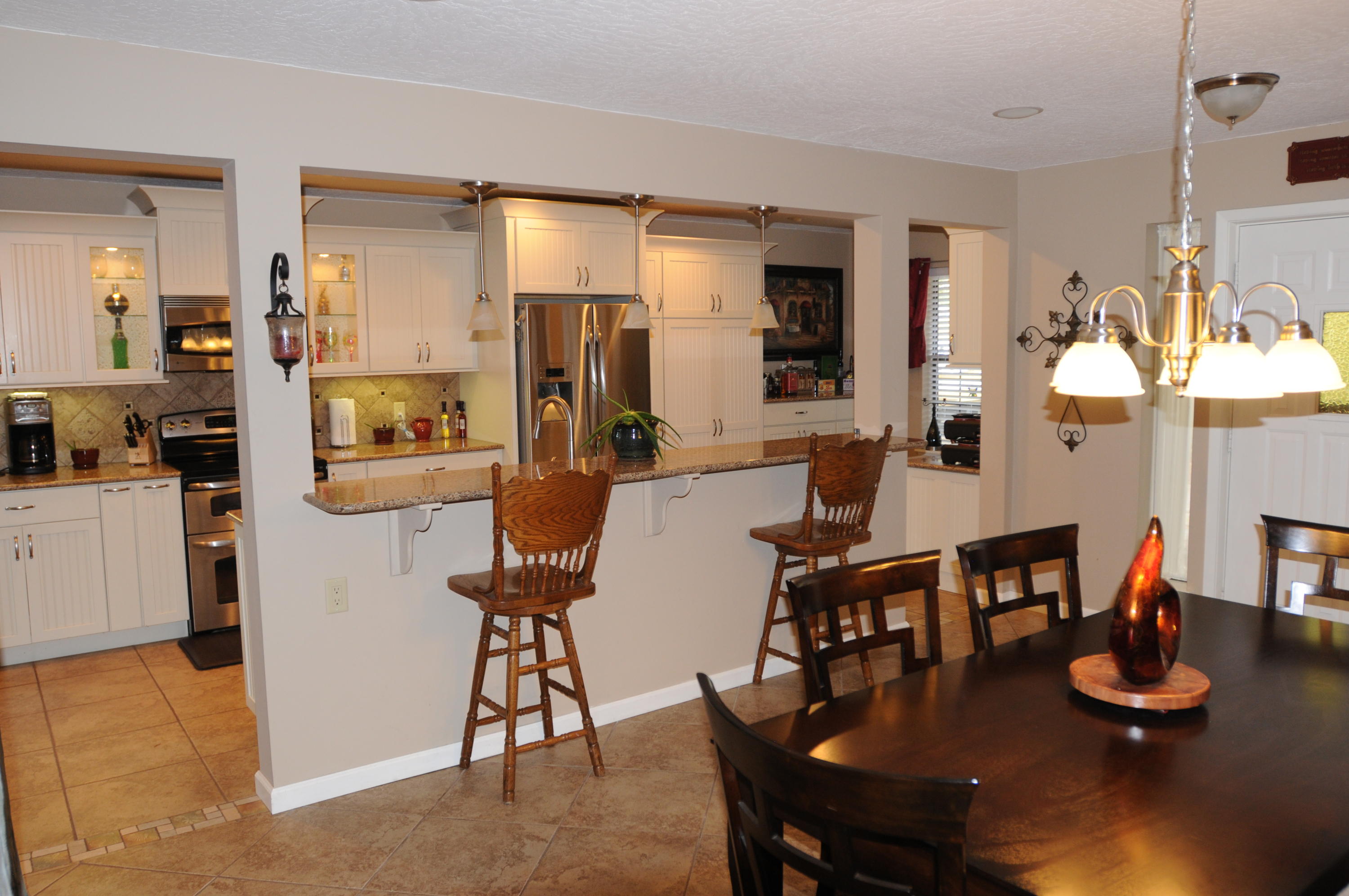 PINEWOOD ESTATES 2 - Residential Lease