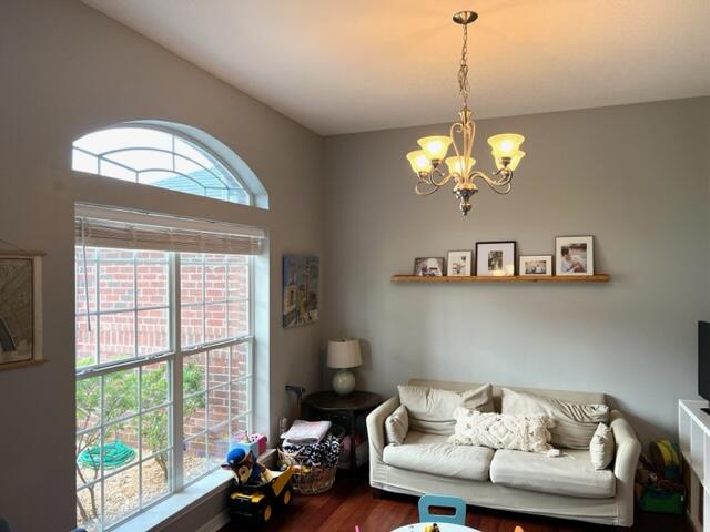 THE MEADOWS - Residential Lease