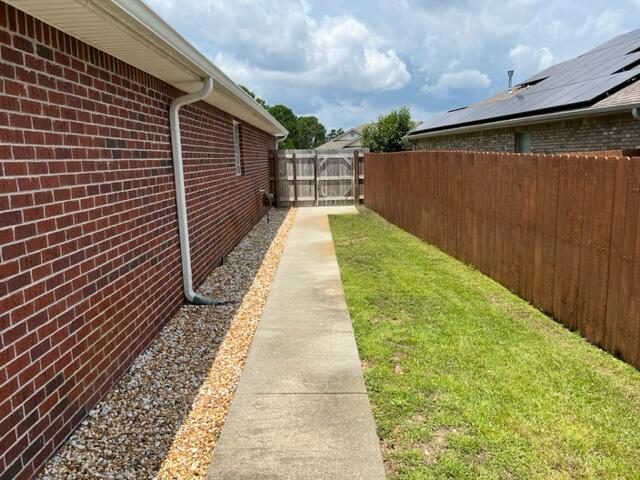 THE MEADOWS - Residential Lease