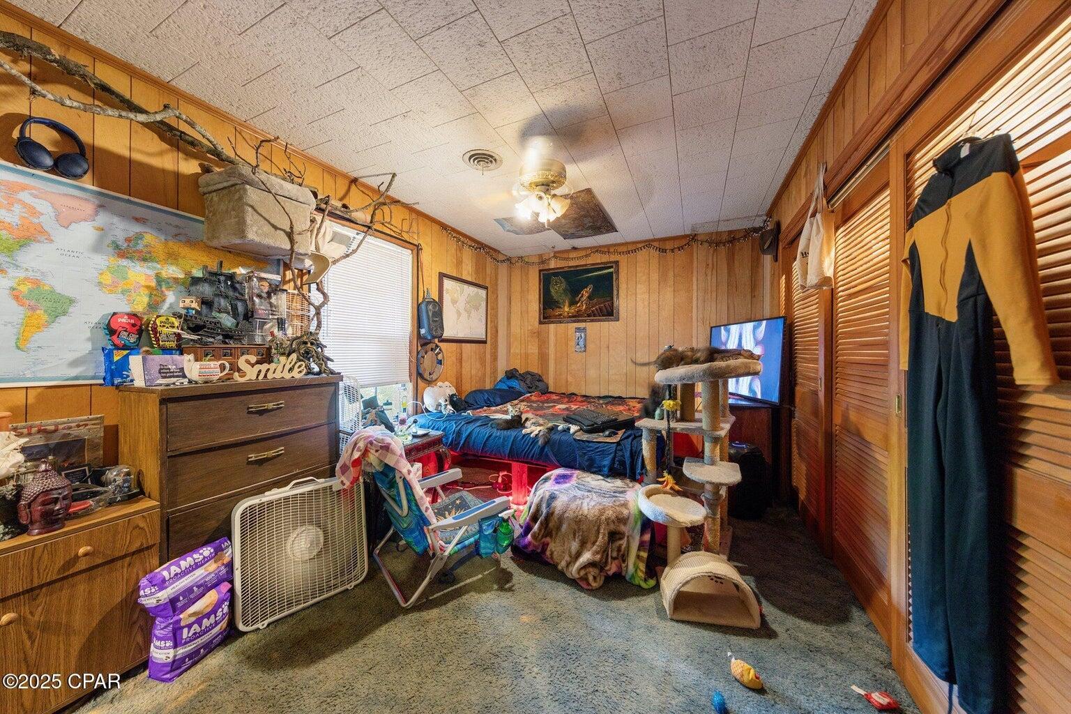 NO RECORDED SUBDIVISION - Residential