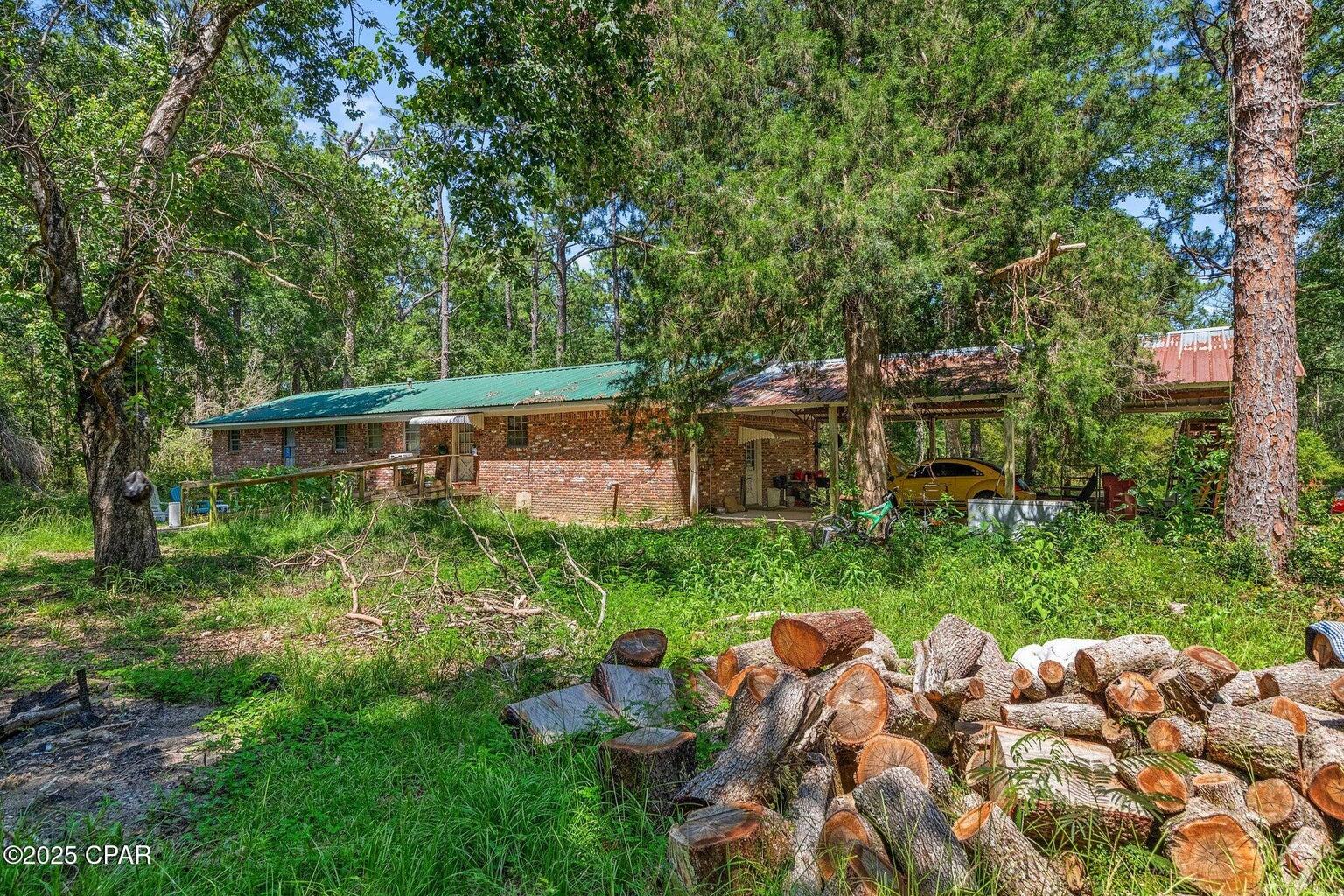 NO RECORDED SUBDIVISION - Residential