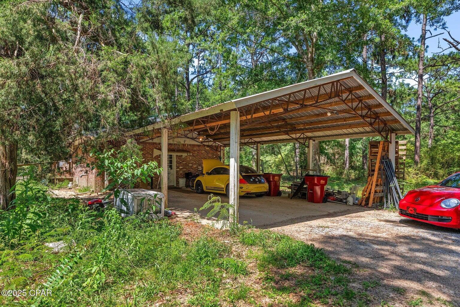 NO RECORDED SUBDIVISION - Residential