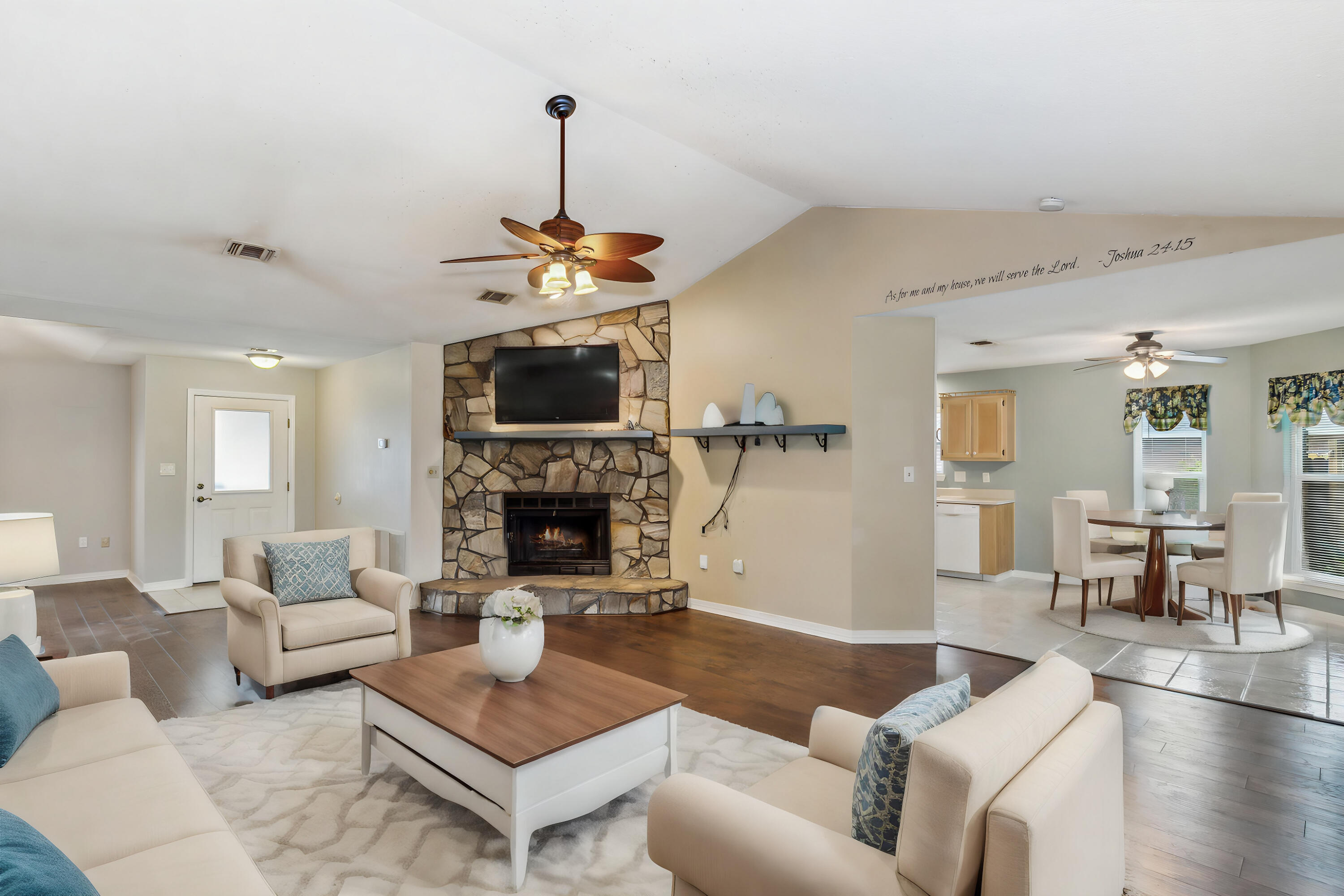 HOLLEY BY THE SEA - Residential