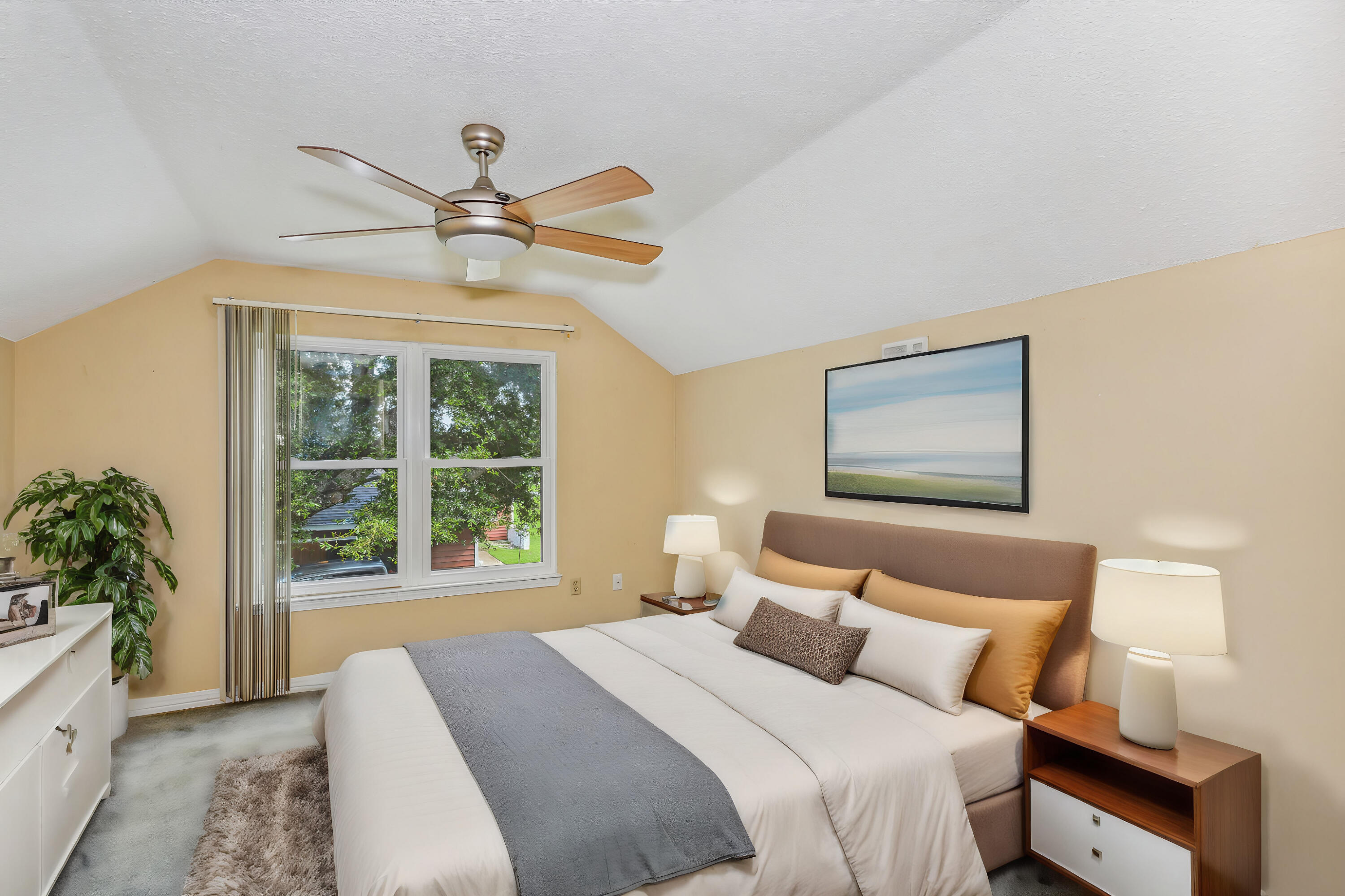 HOLLEY BY THE SEA - Residential