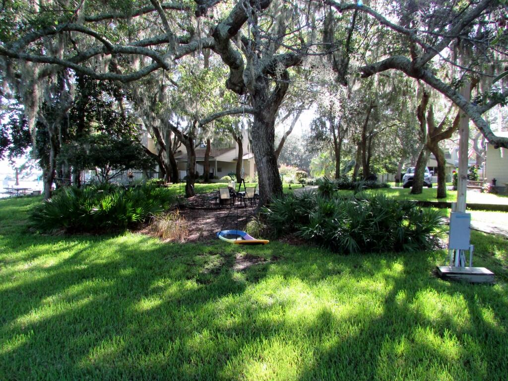 KIDD BAYOU OAKS - Residential