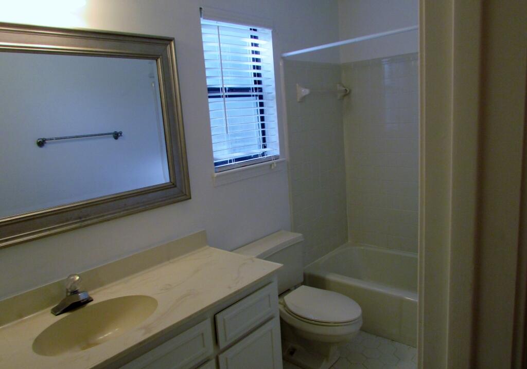 KIDD BAYOU OAKS - Residential