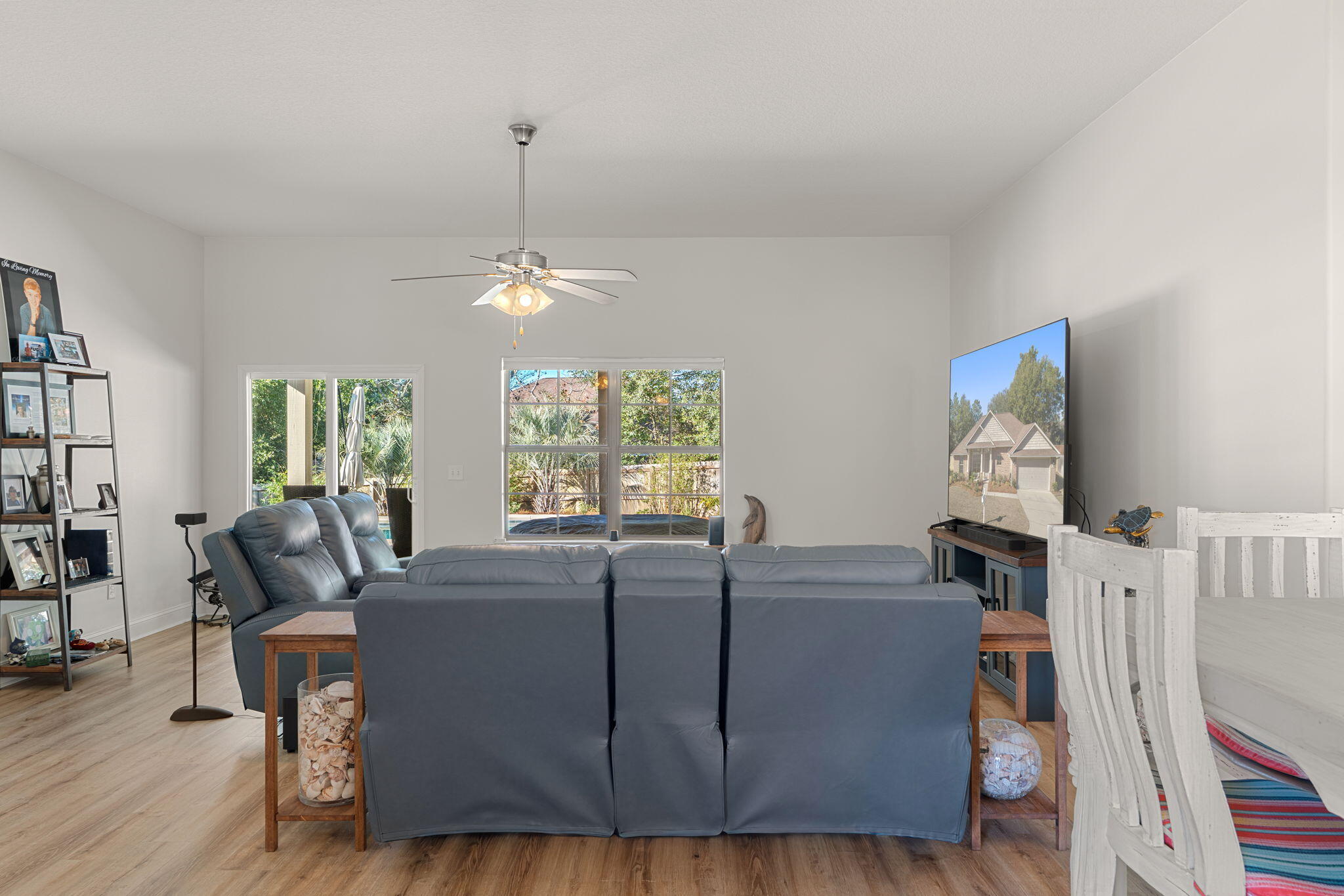 FOX VALLEY - Residential