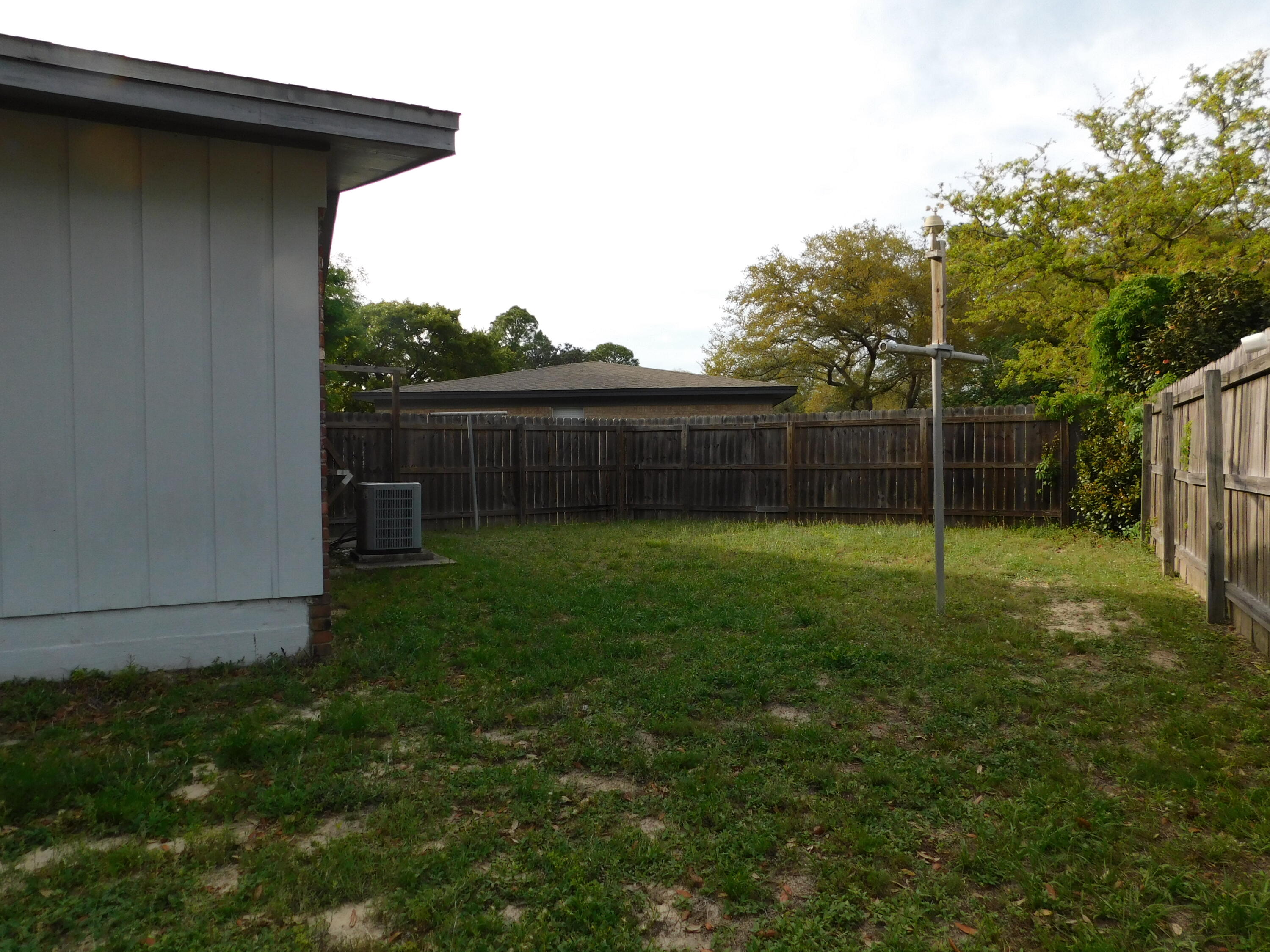 SHERWOOD FOREST - Residential