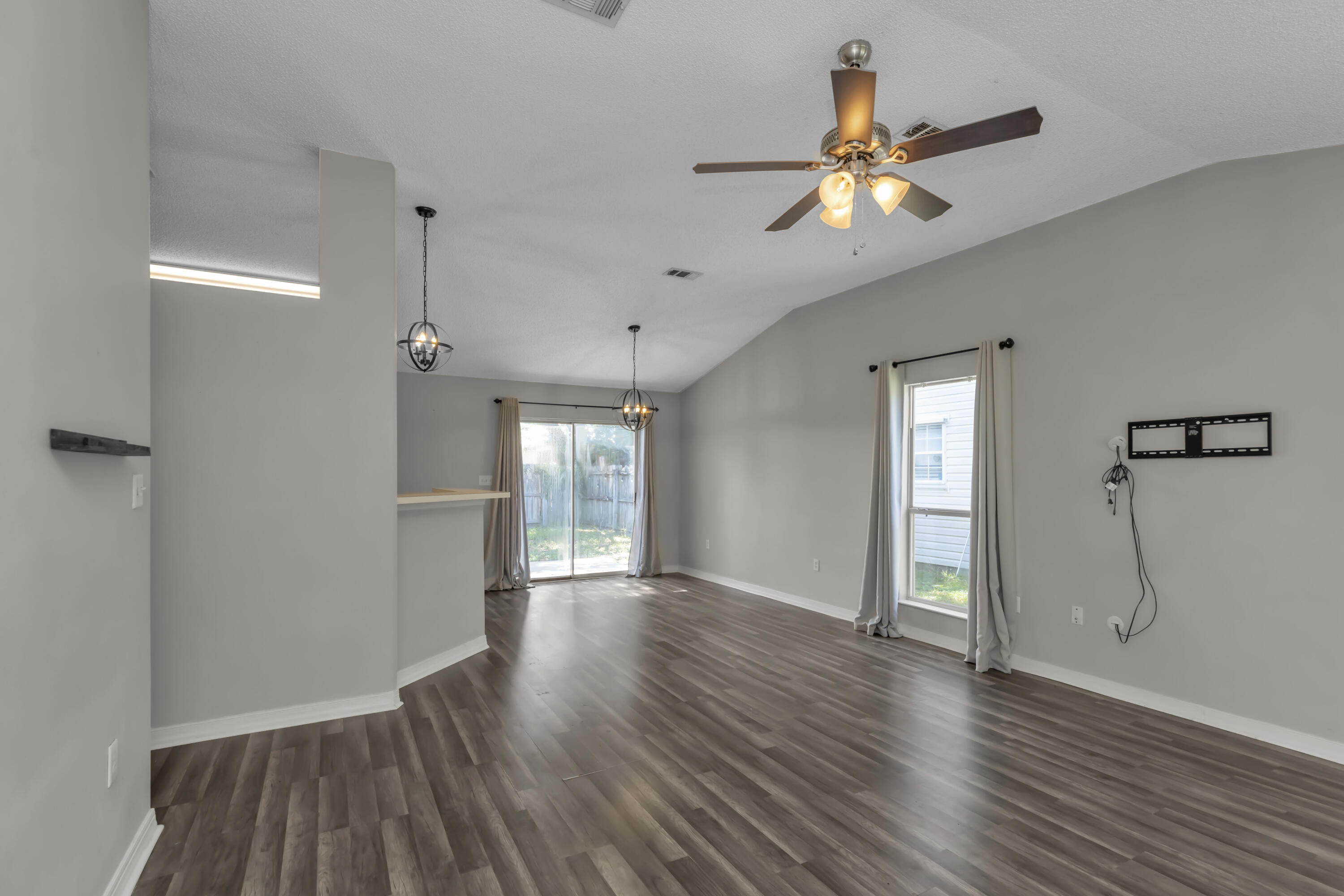 BENT TREE S/D - Residential Lease