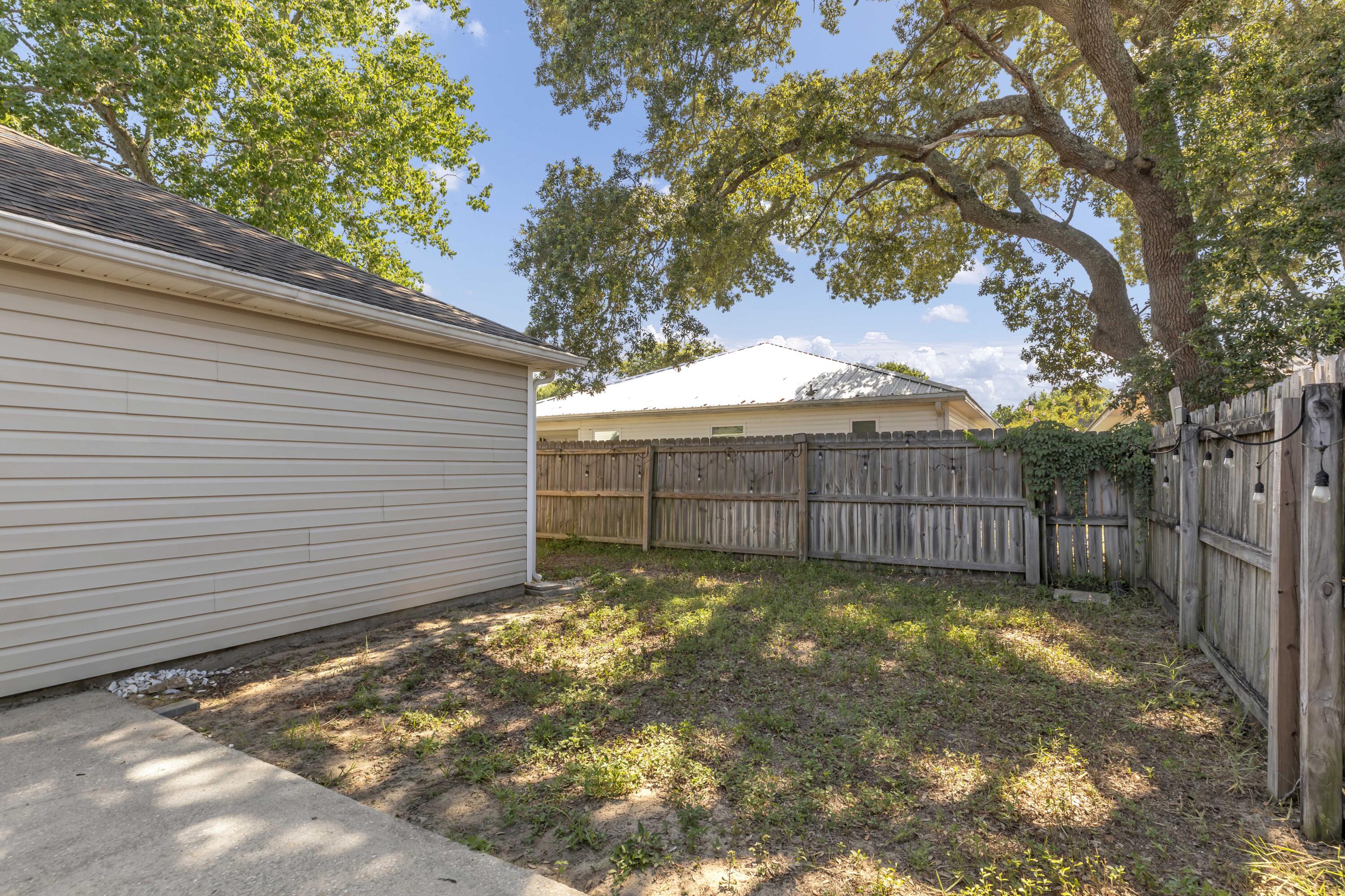 BENT TREE S/D - Residential Lease