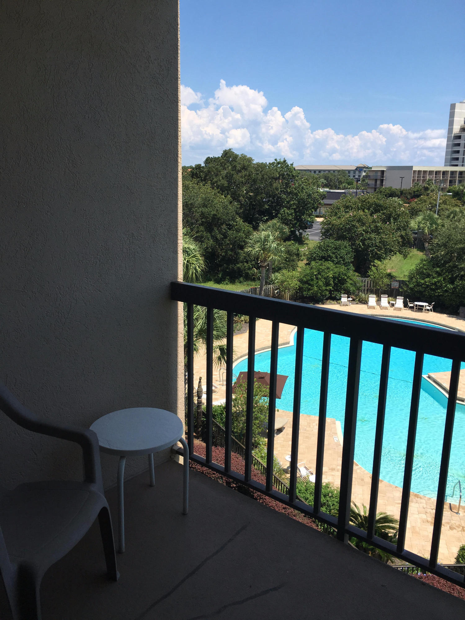 PIRATES BAY PH 1 - Residential