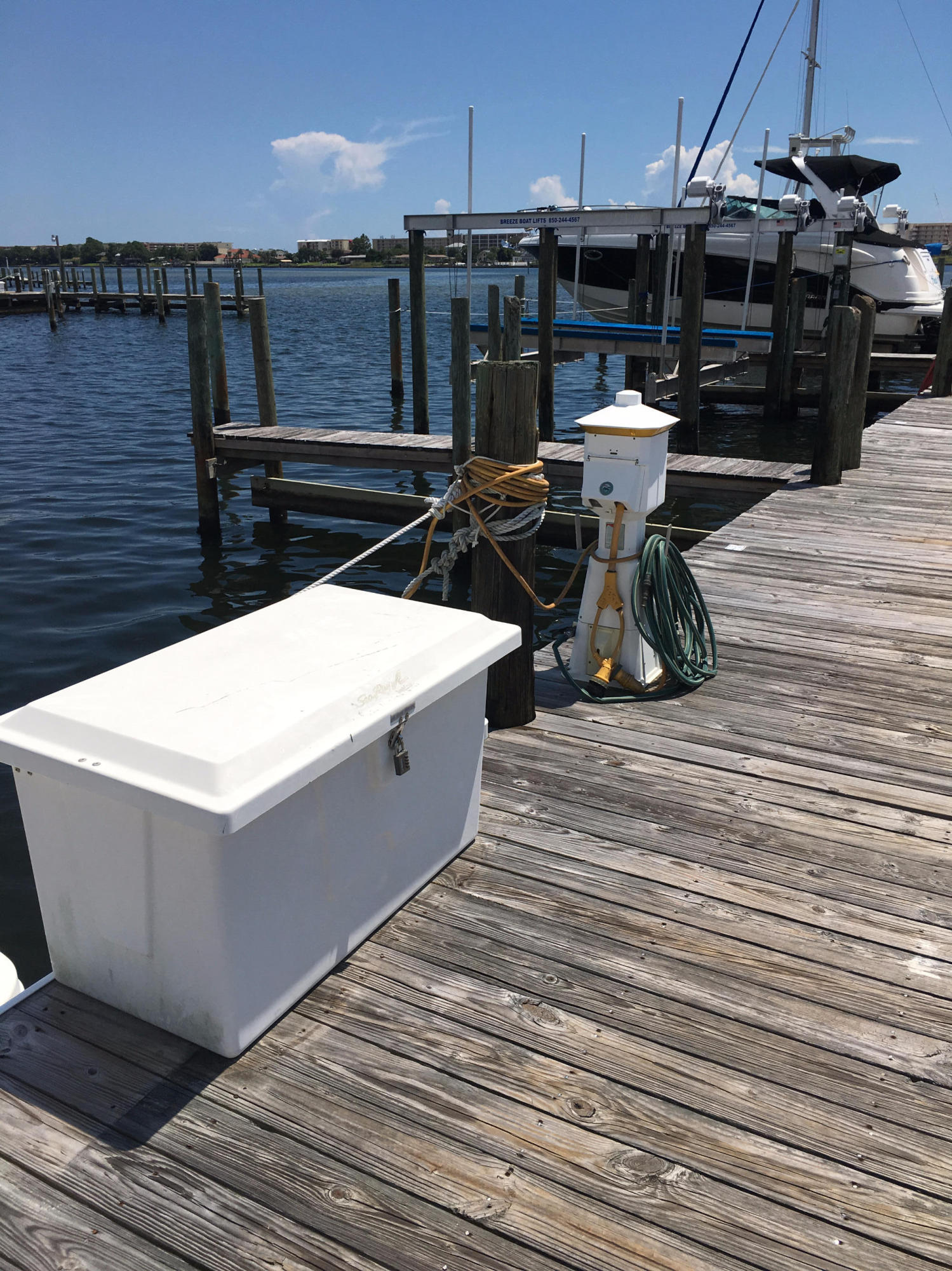 PIRATES BAY PH 1 - Residential