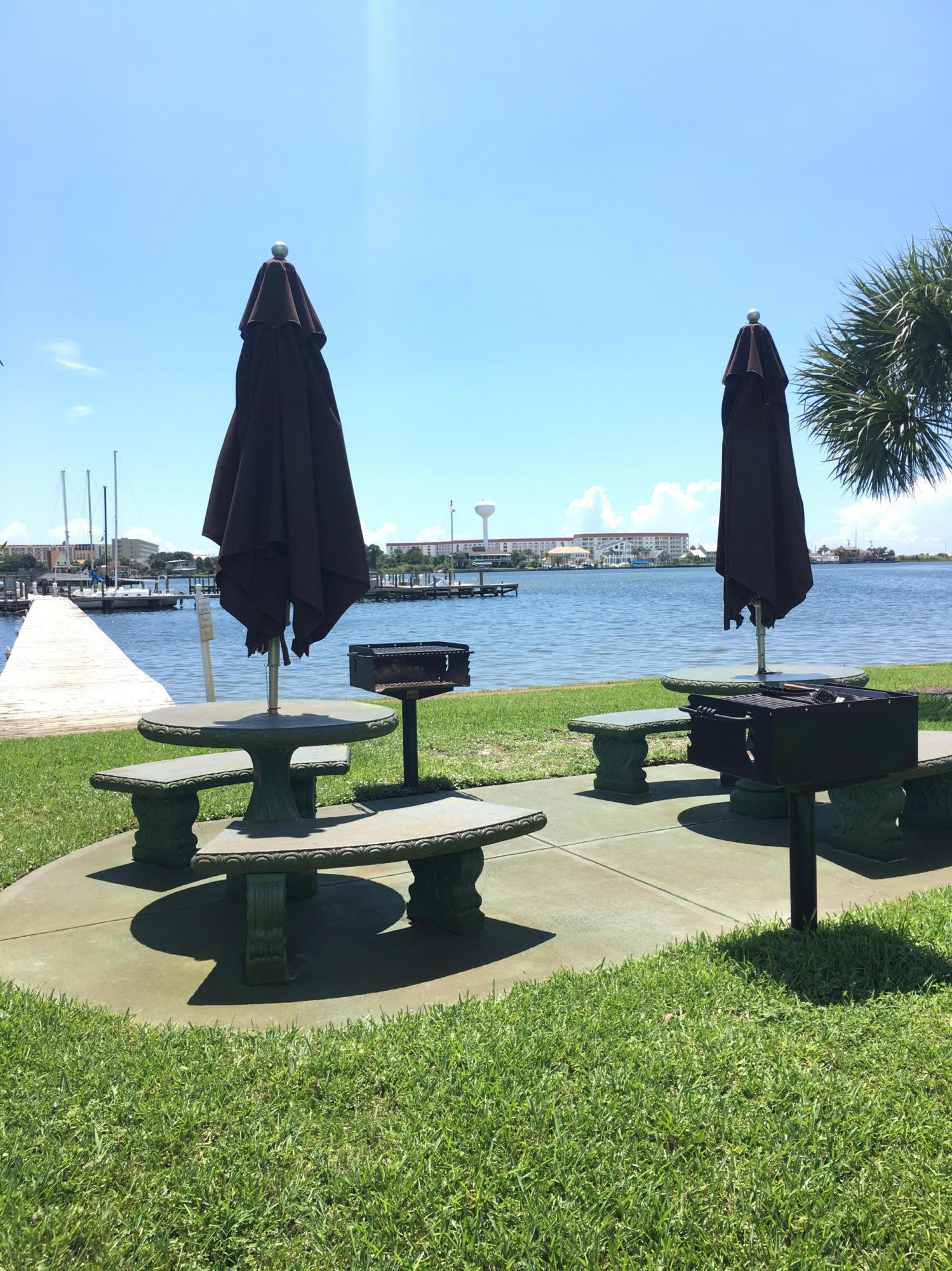 PIRATES BAY PH 1 - Residential