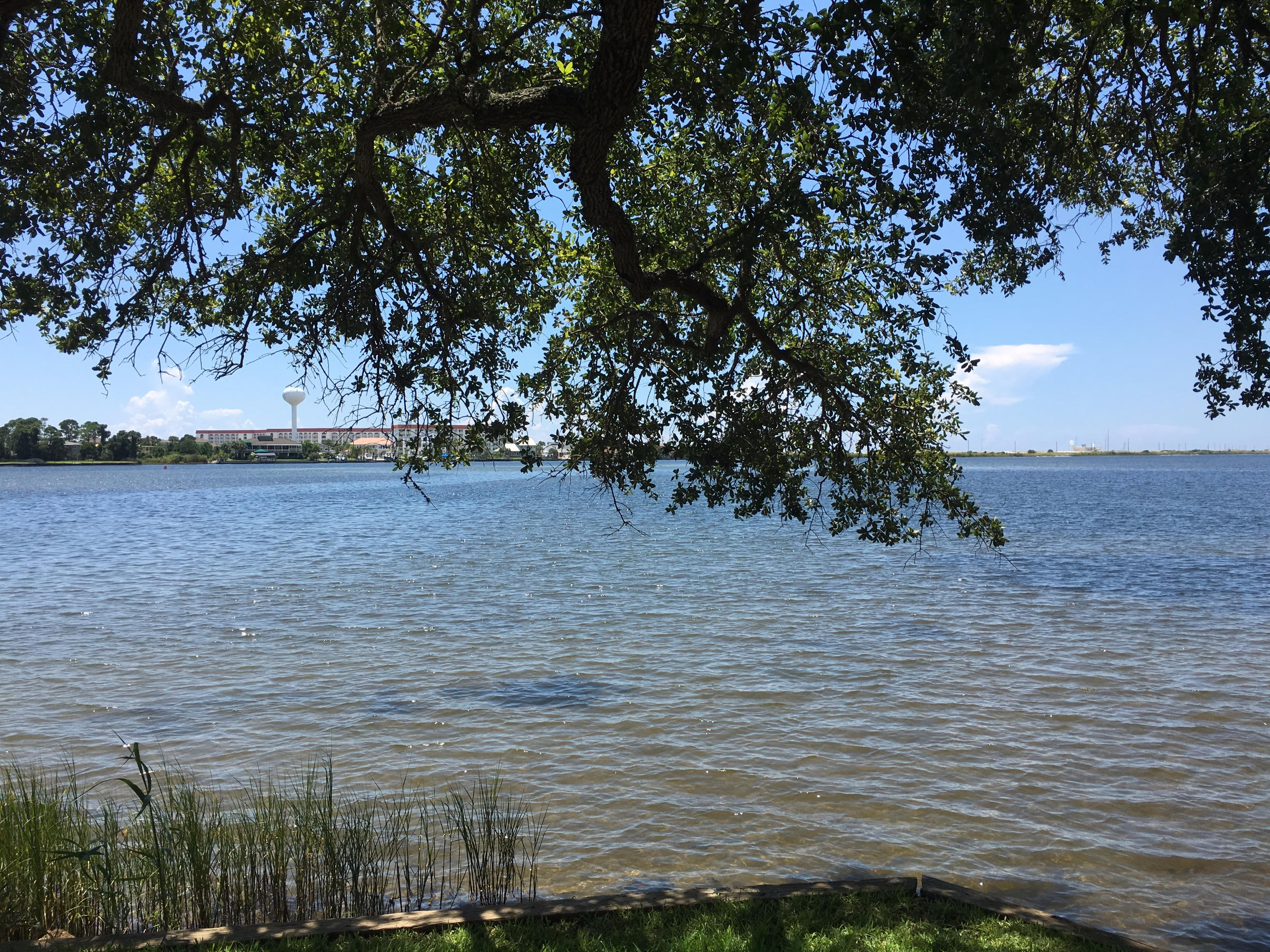 PIRATES BAY PH 1 - Residential