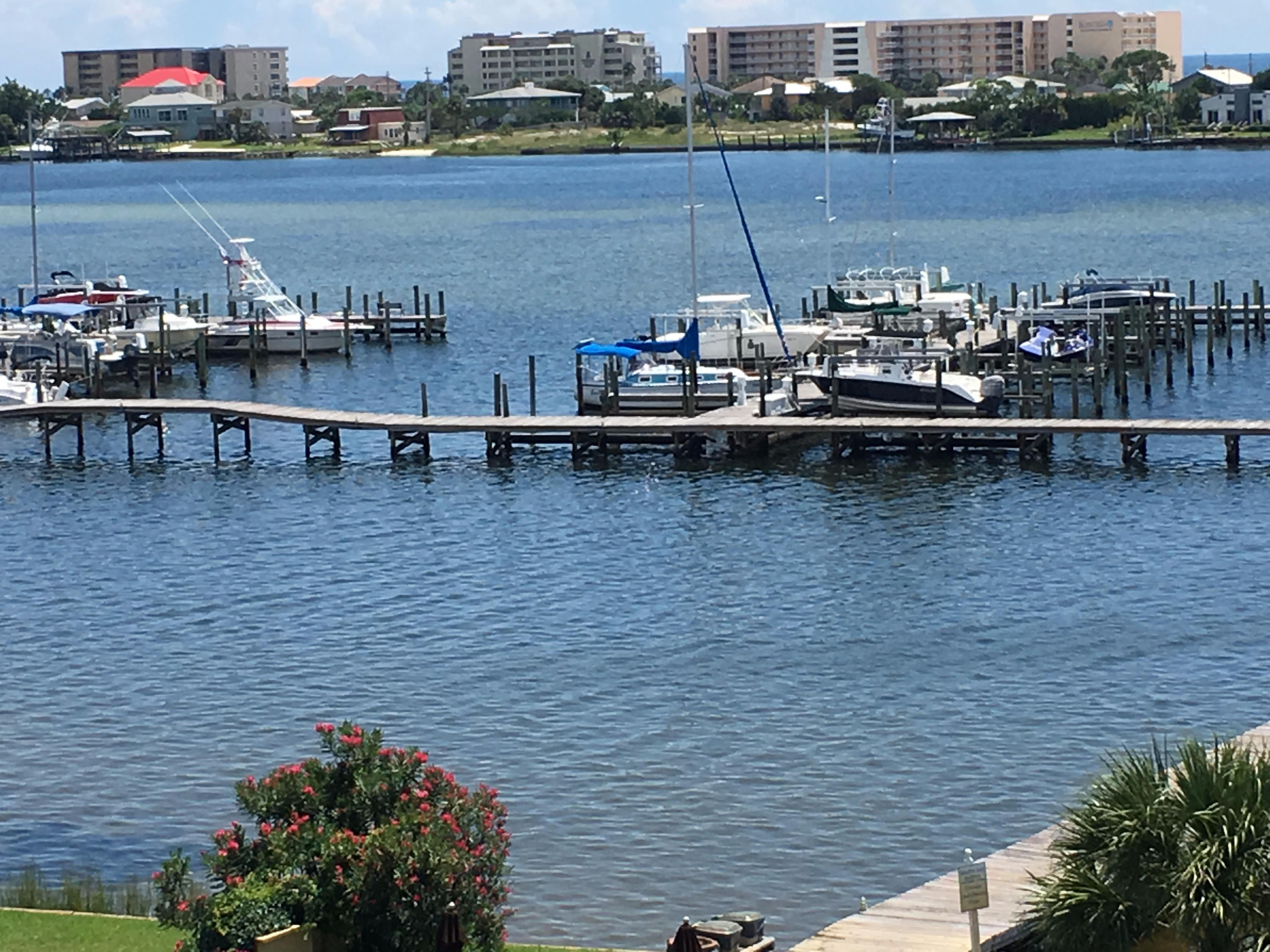 PIRATES BAY PH 1 - Residential