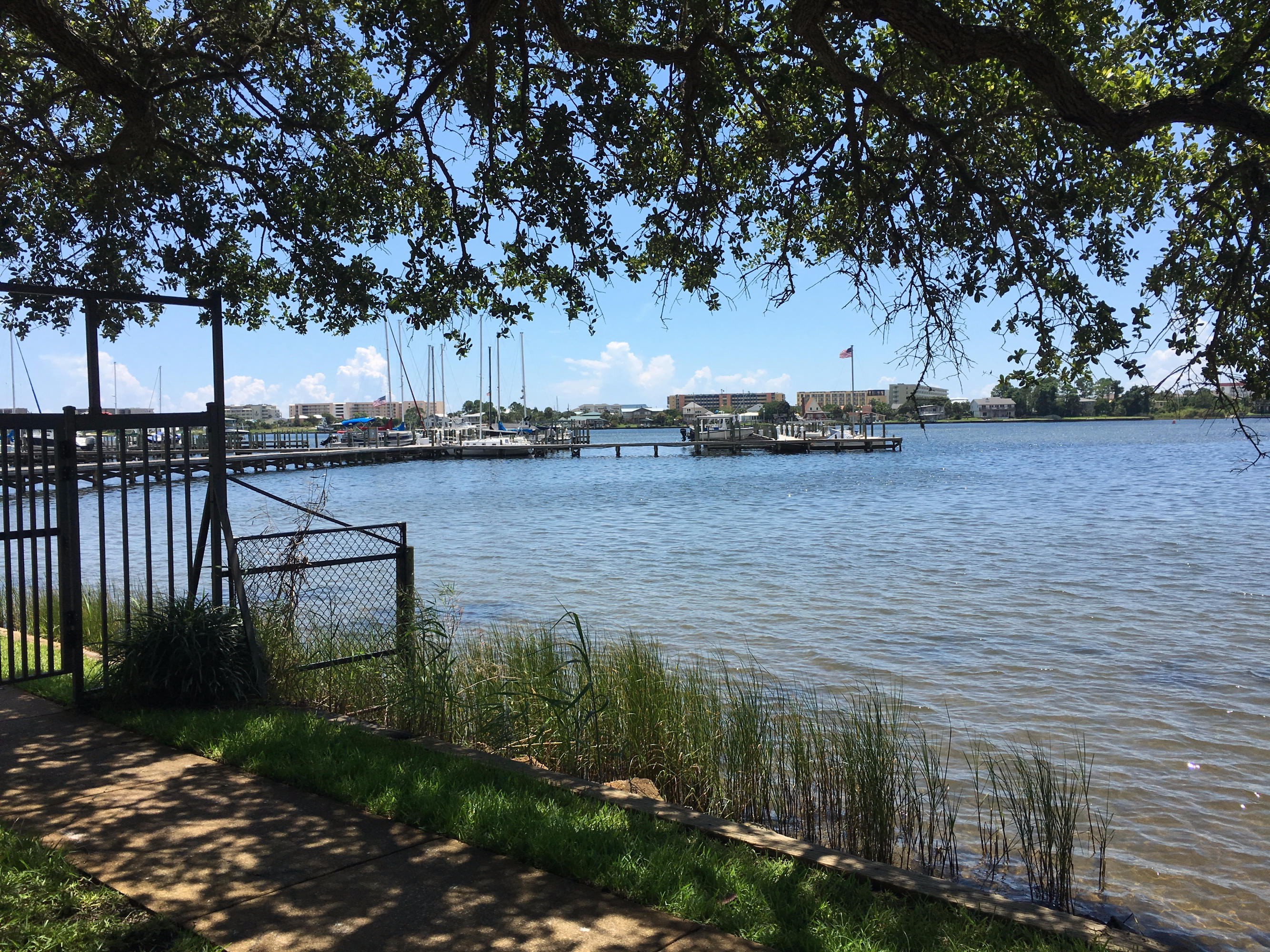 PIRATES BAY PH 1 - Residential