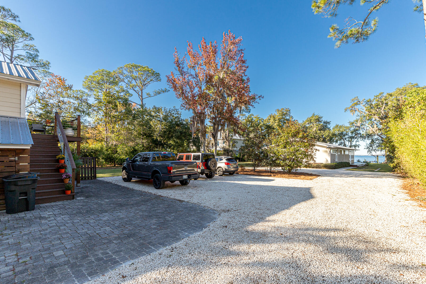 T.S. MICHENERS ADDITION - Residential Lease
