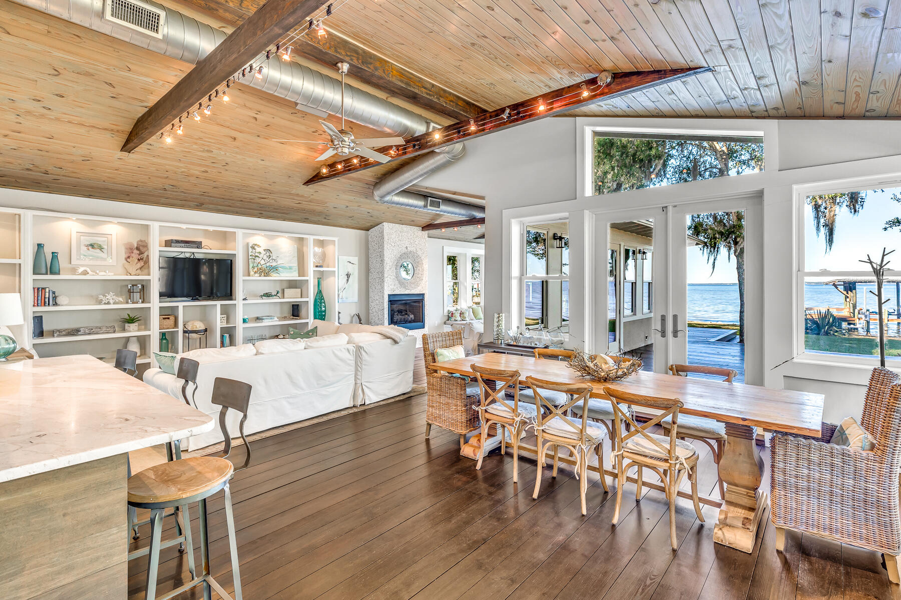 T.S. MICHENERS ADDITION - Residential Lease