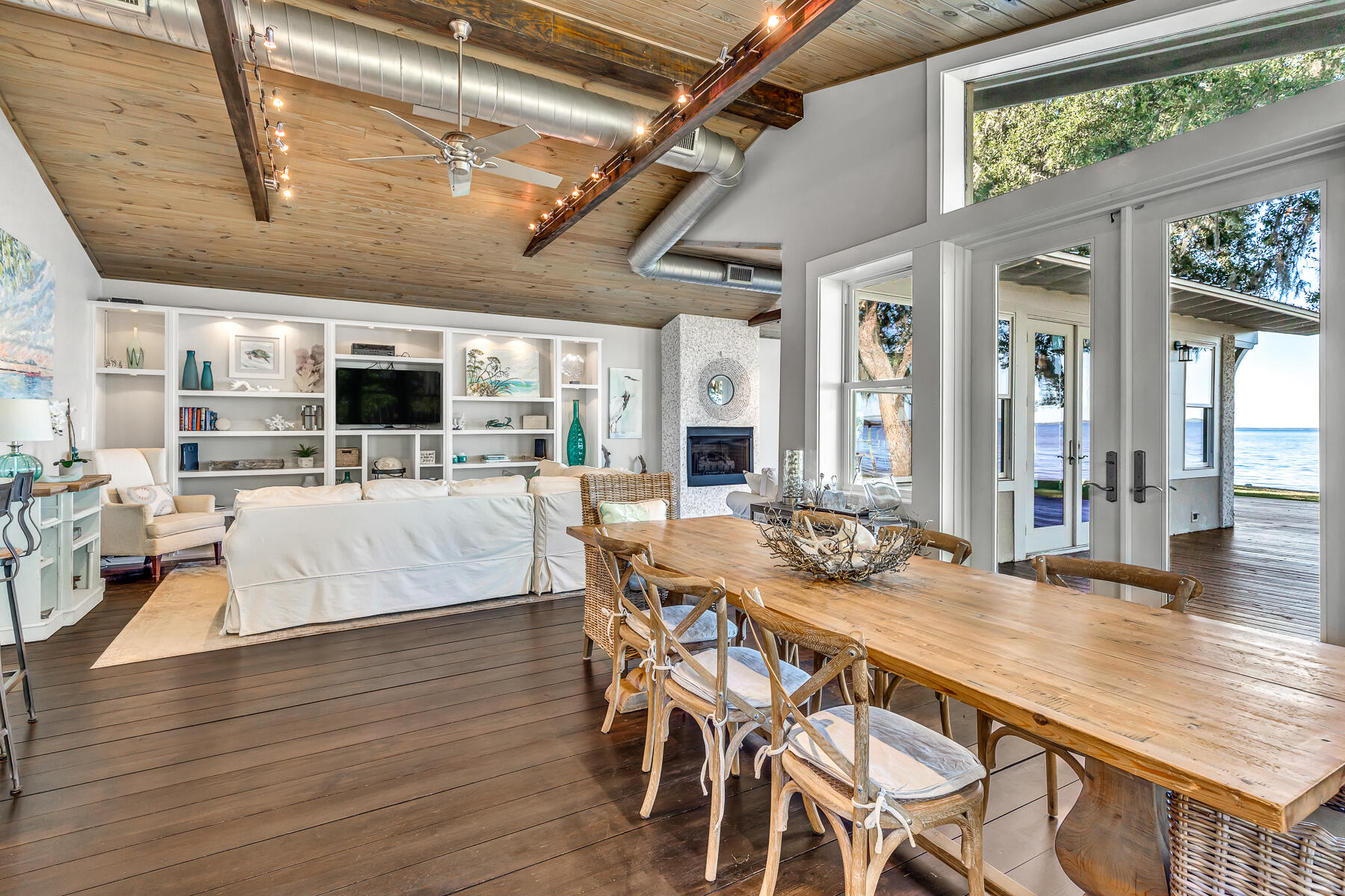 T.S. MICHENERS ADDITION - Residential Lease