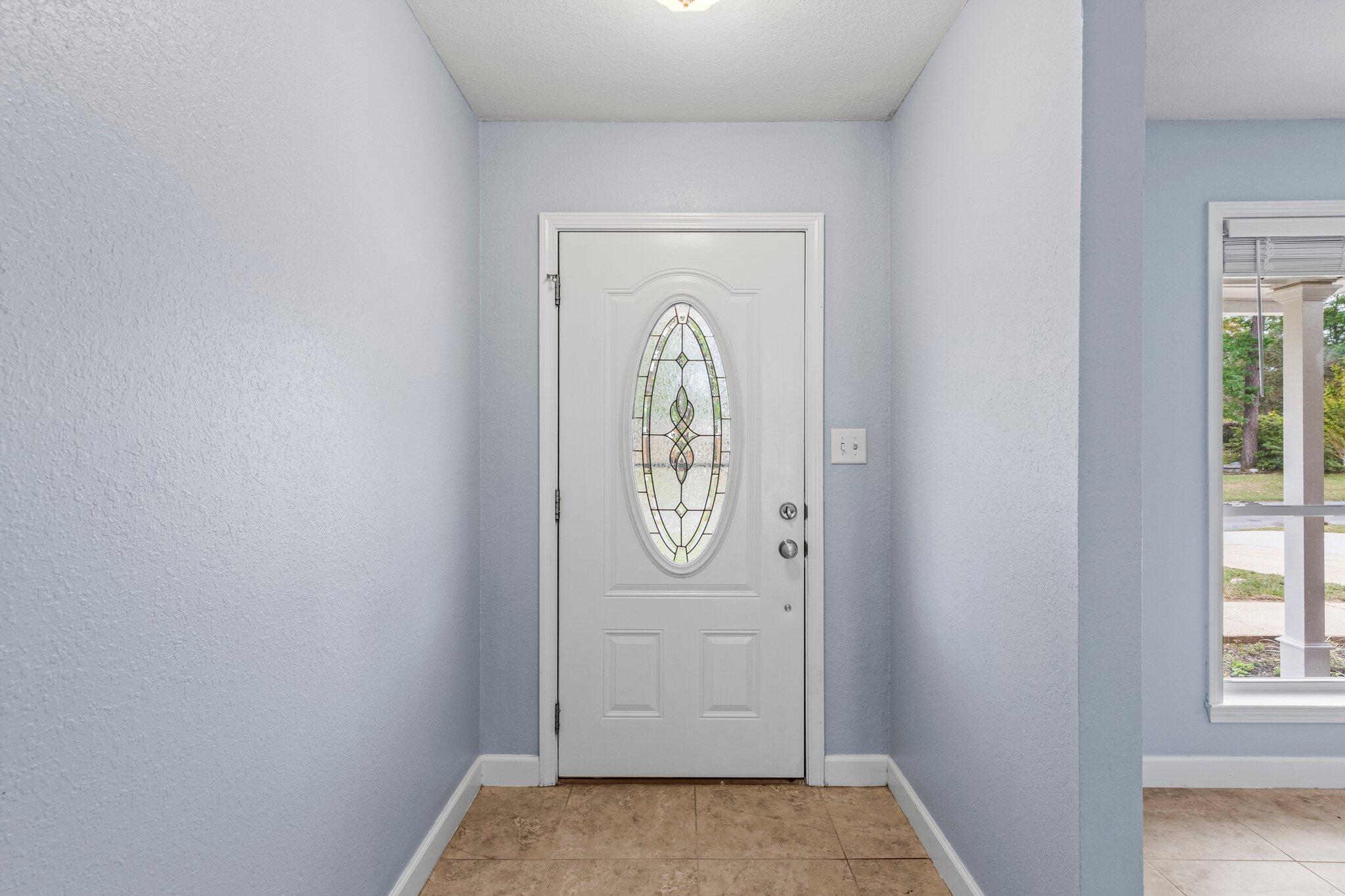 PALM ESTATES UNIT 3 - Residential Lease