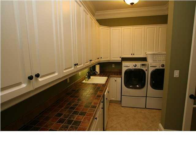 Kelly Plantation - Residential Lease