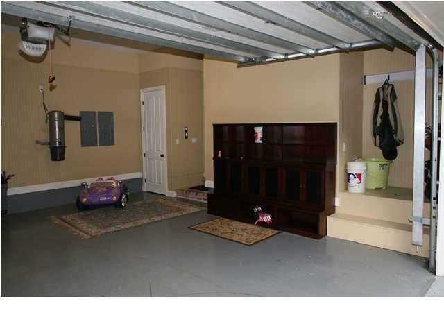 Kelly Plantation - Residential Lease