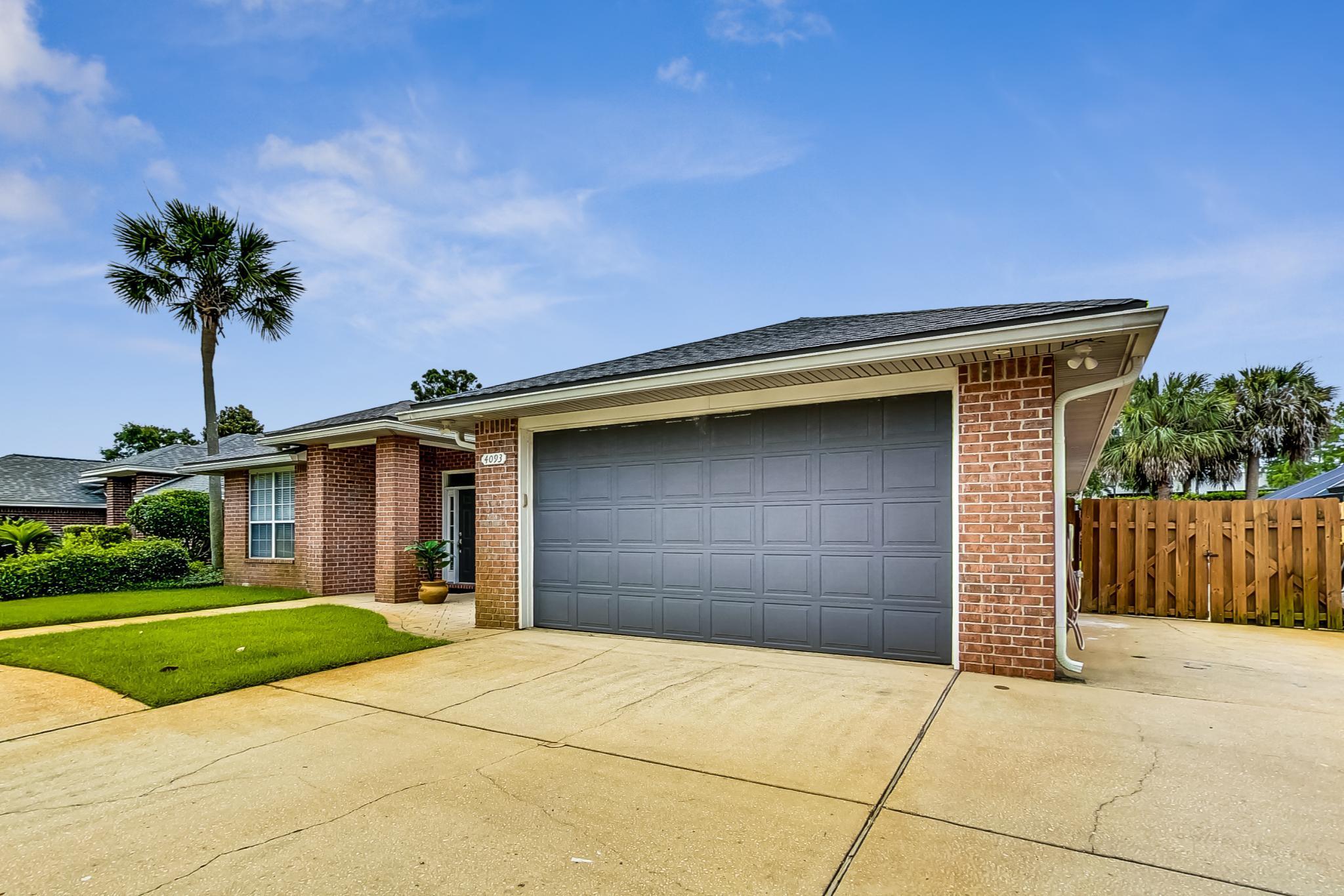 INDIAN LAKE - Residential