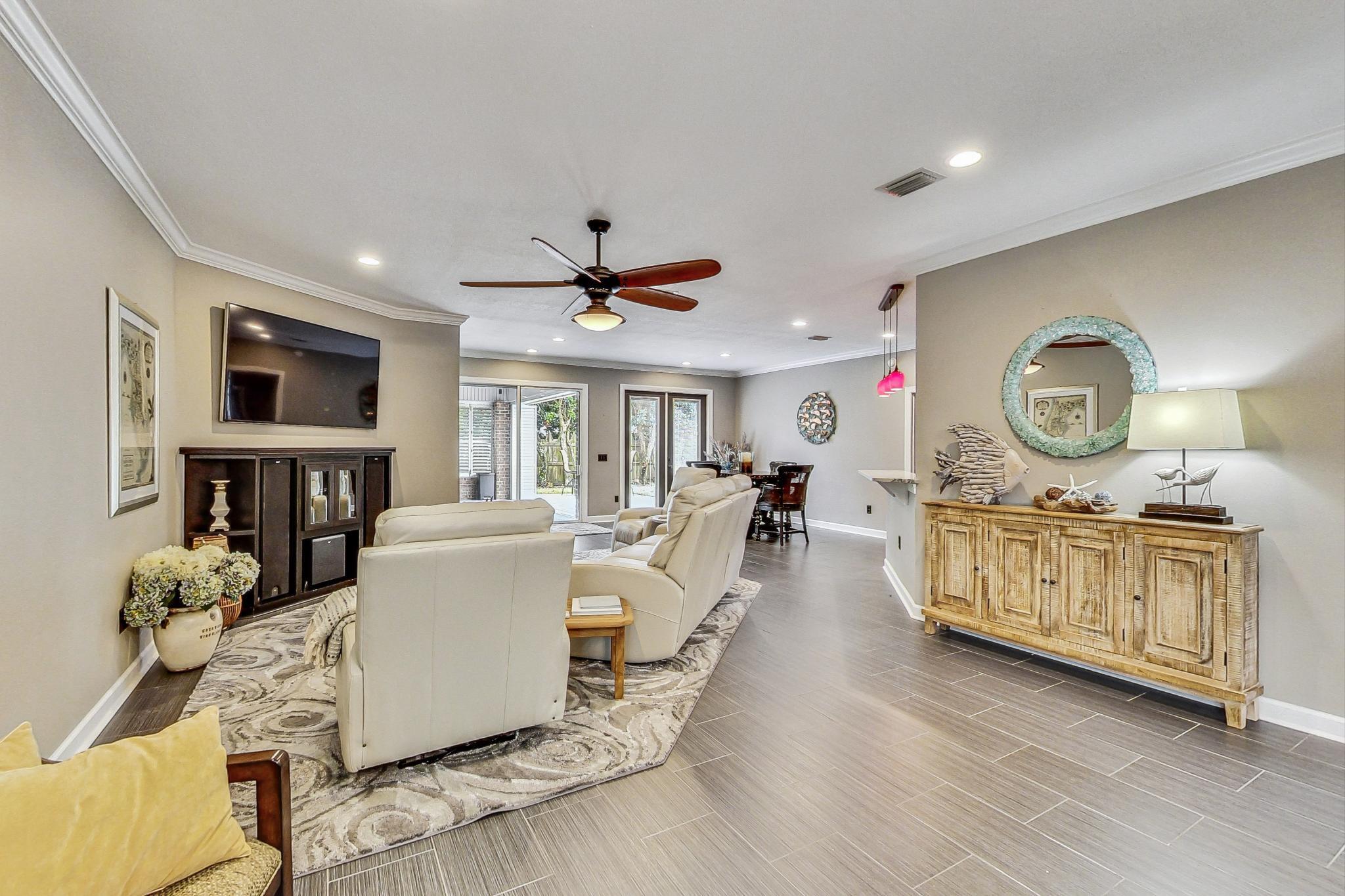 INDIAN LAKE - Residential