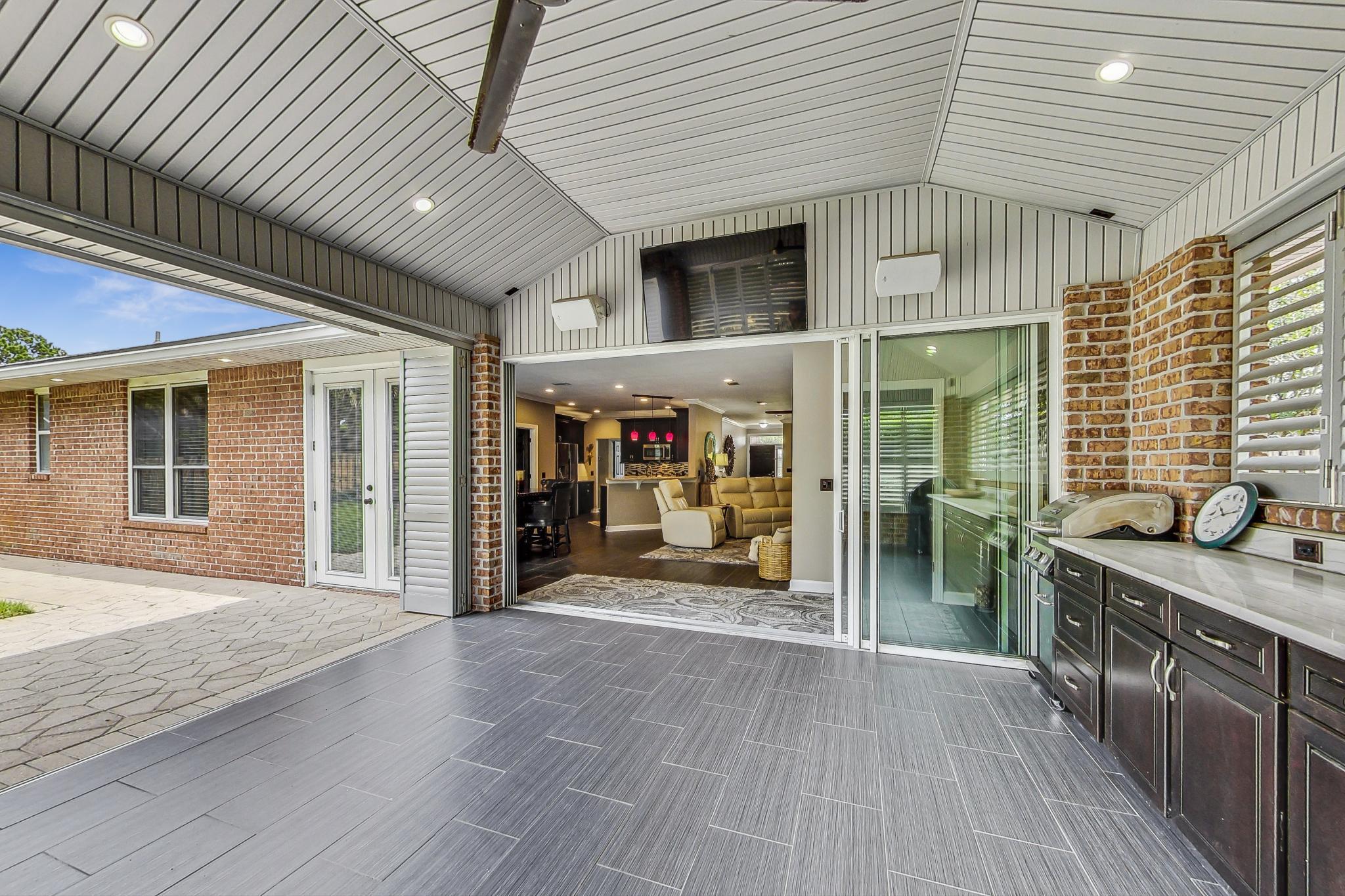 INDIAN LAKE - Residential