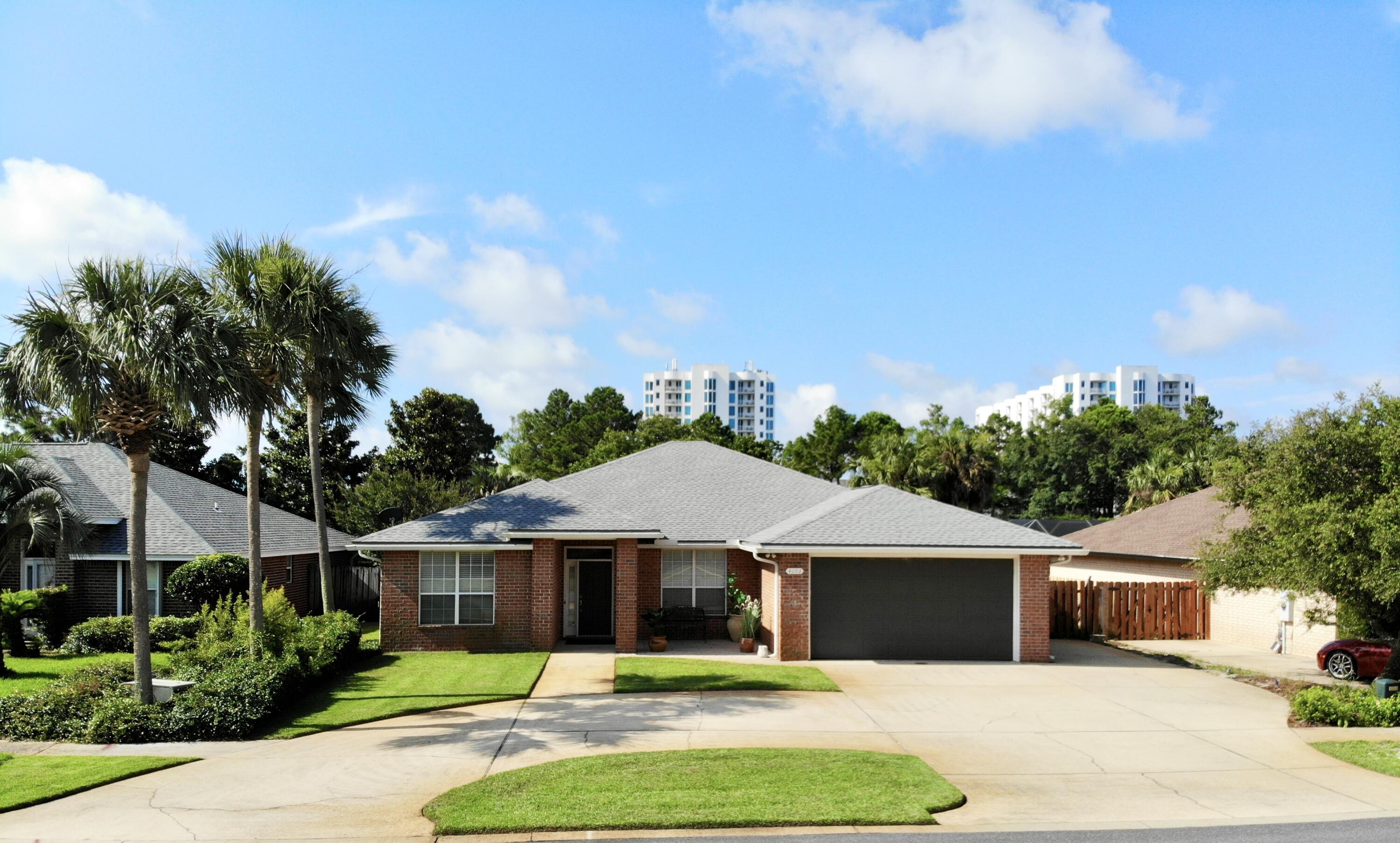 INDIAN LAKE - Residential