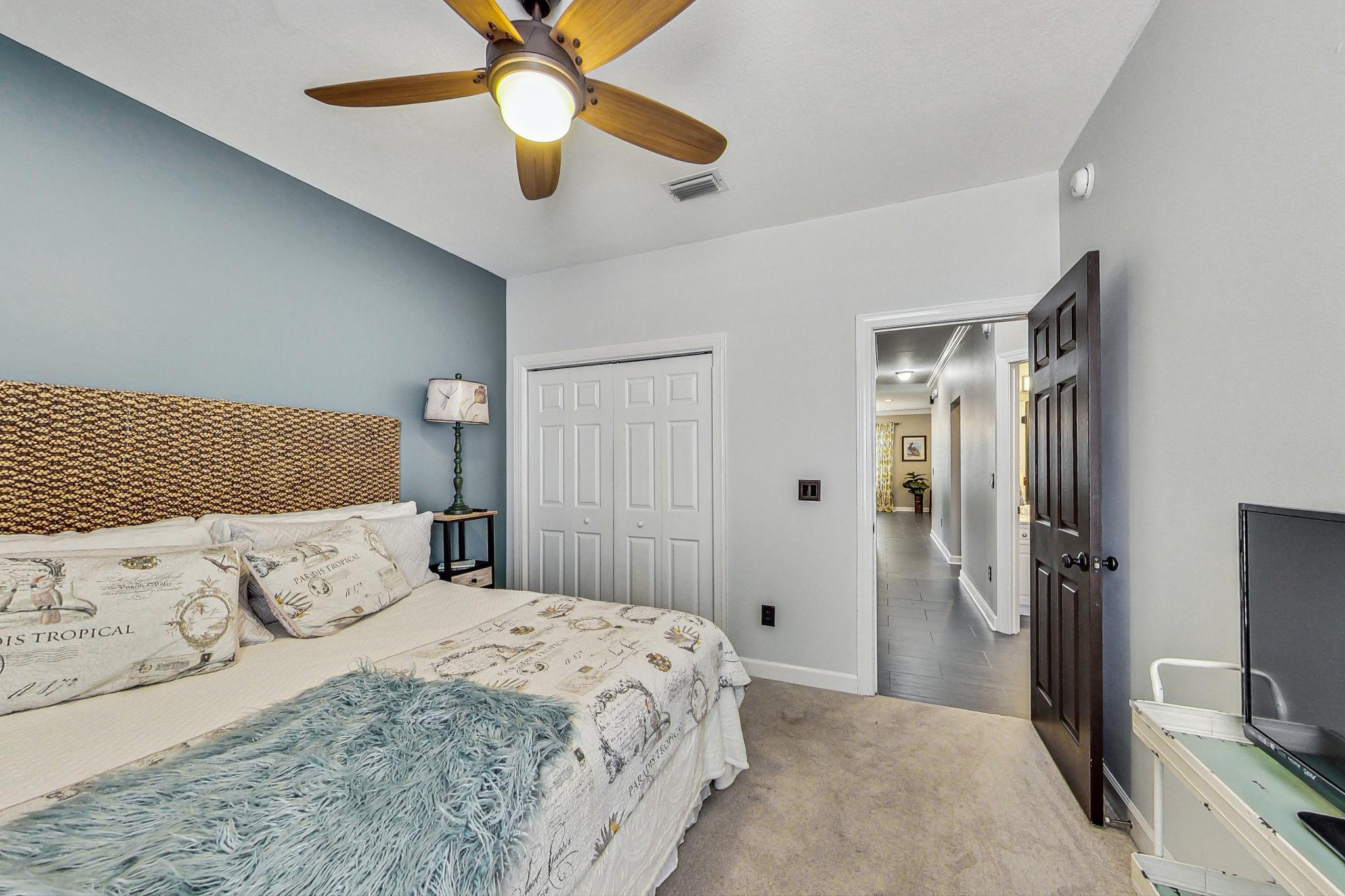 INDIAN LAKE - Residential