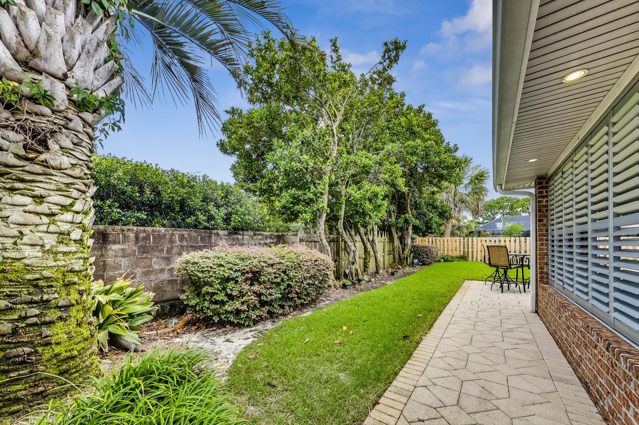 INDIAN LAKE - Residential