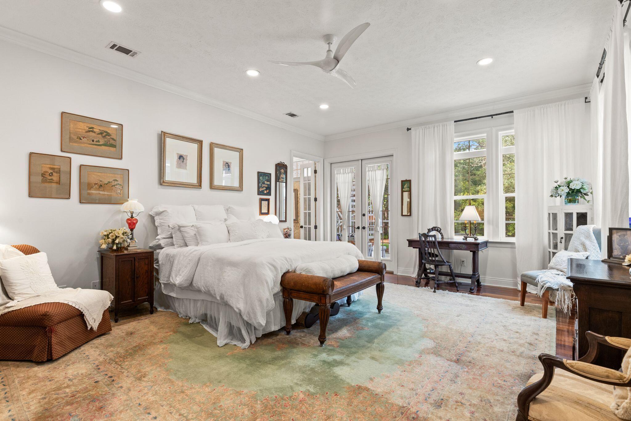 SEABREEZE - Residential