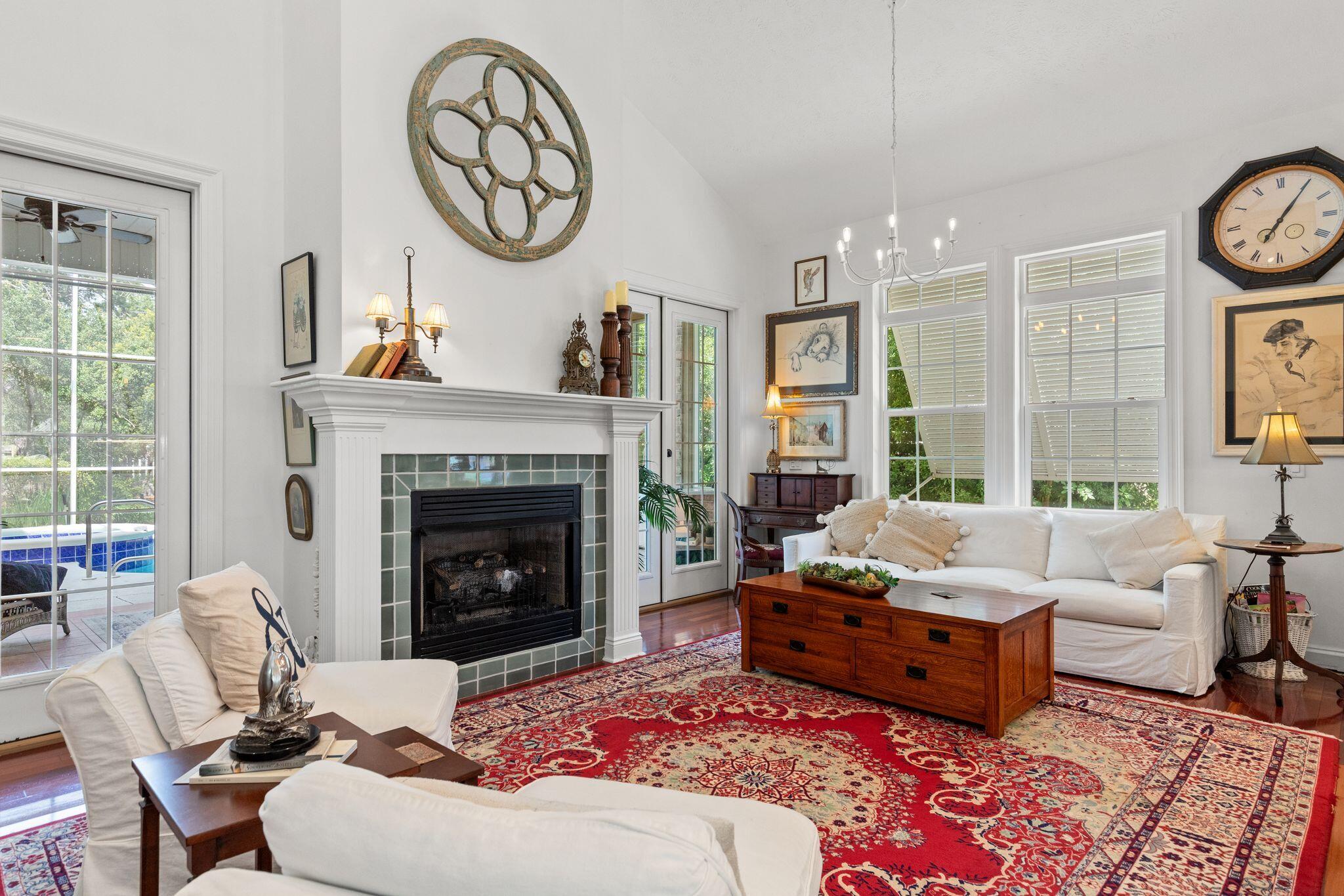 SEABREEZE - Residential
