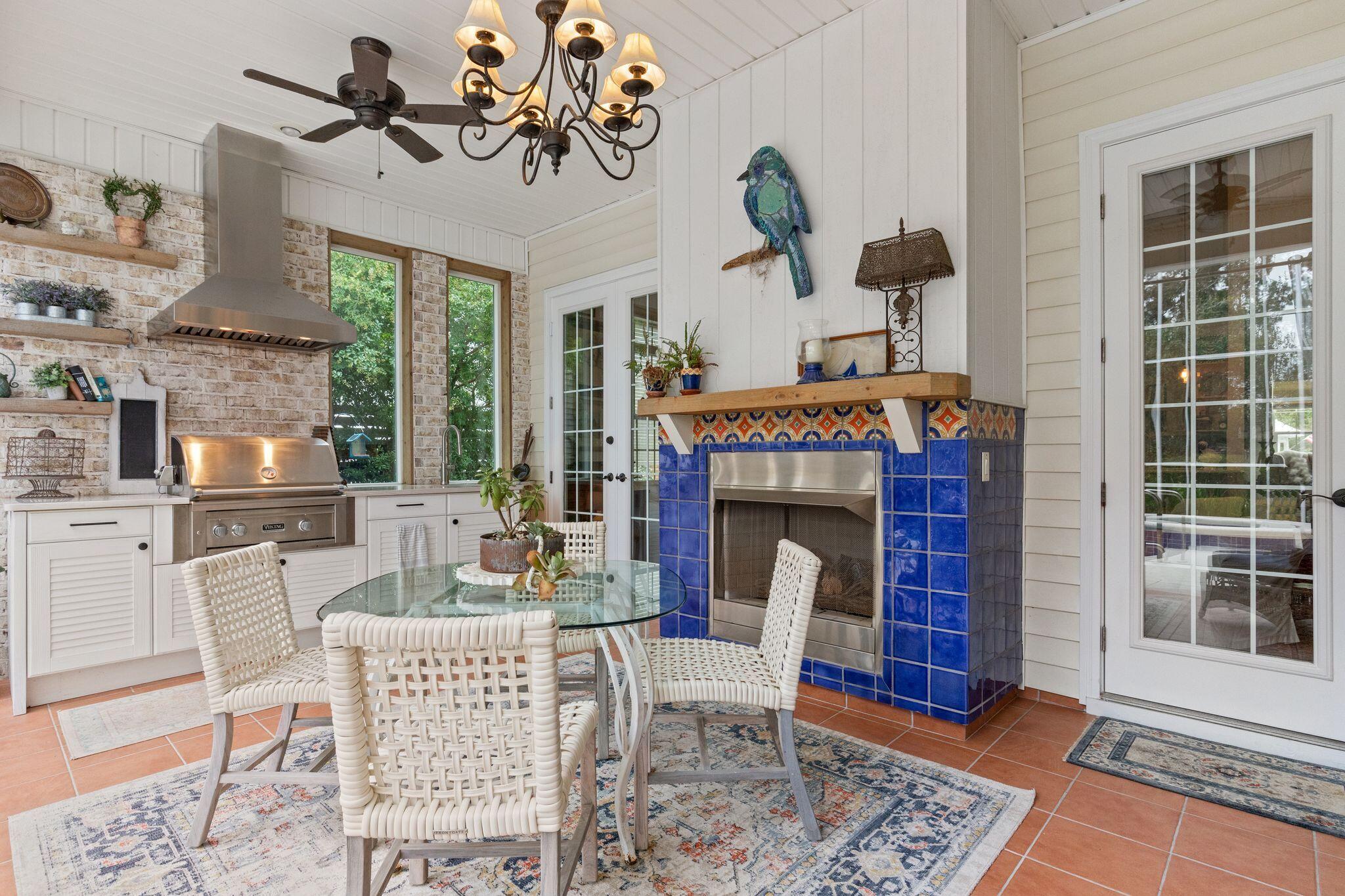 SEABREEZE - Residential