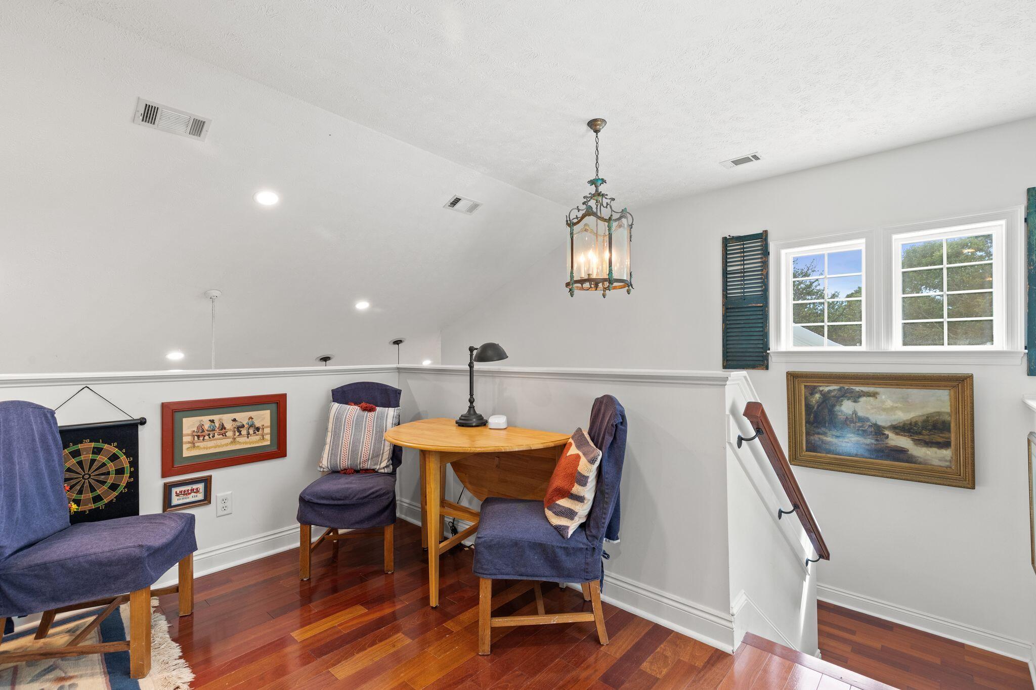 SEABREEZE - Residential