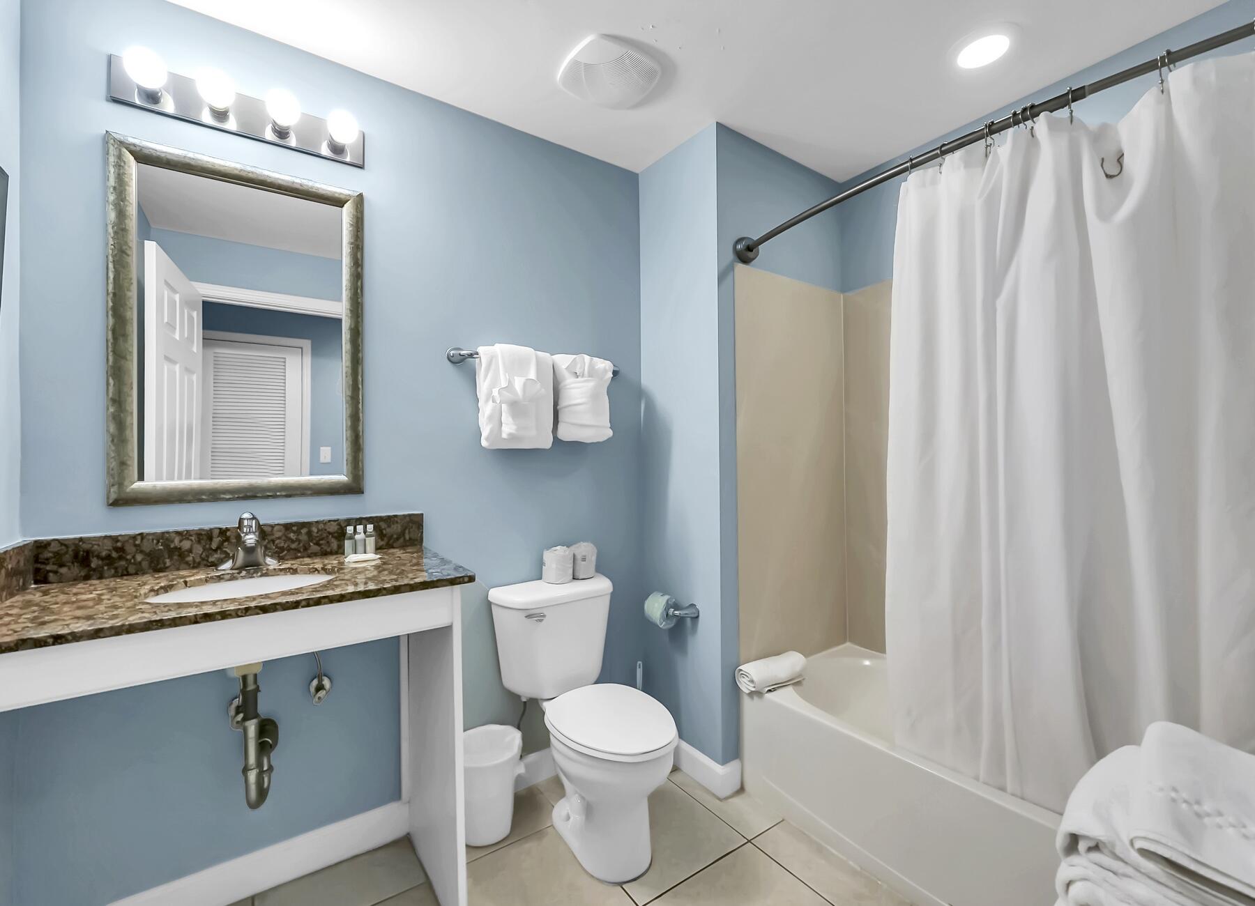 Splash Condo - Residential