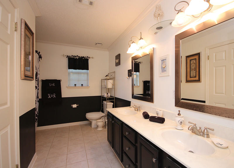 EMERALD ESTATES - Residential