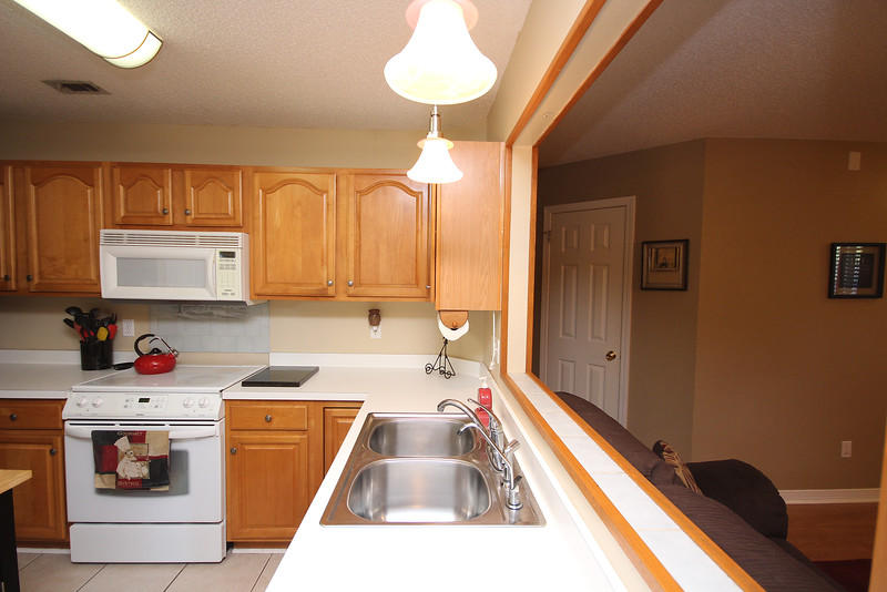 EMERALD ESTATES - Residential