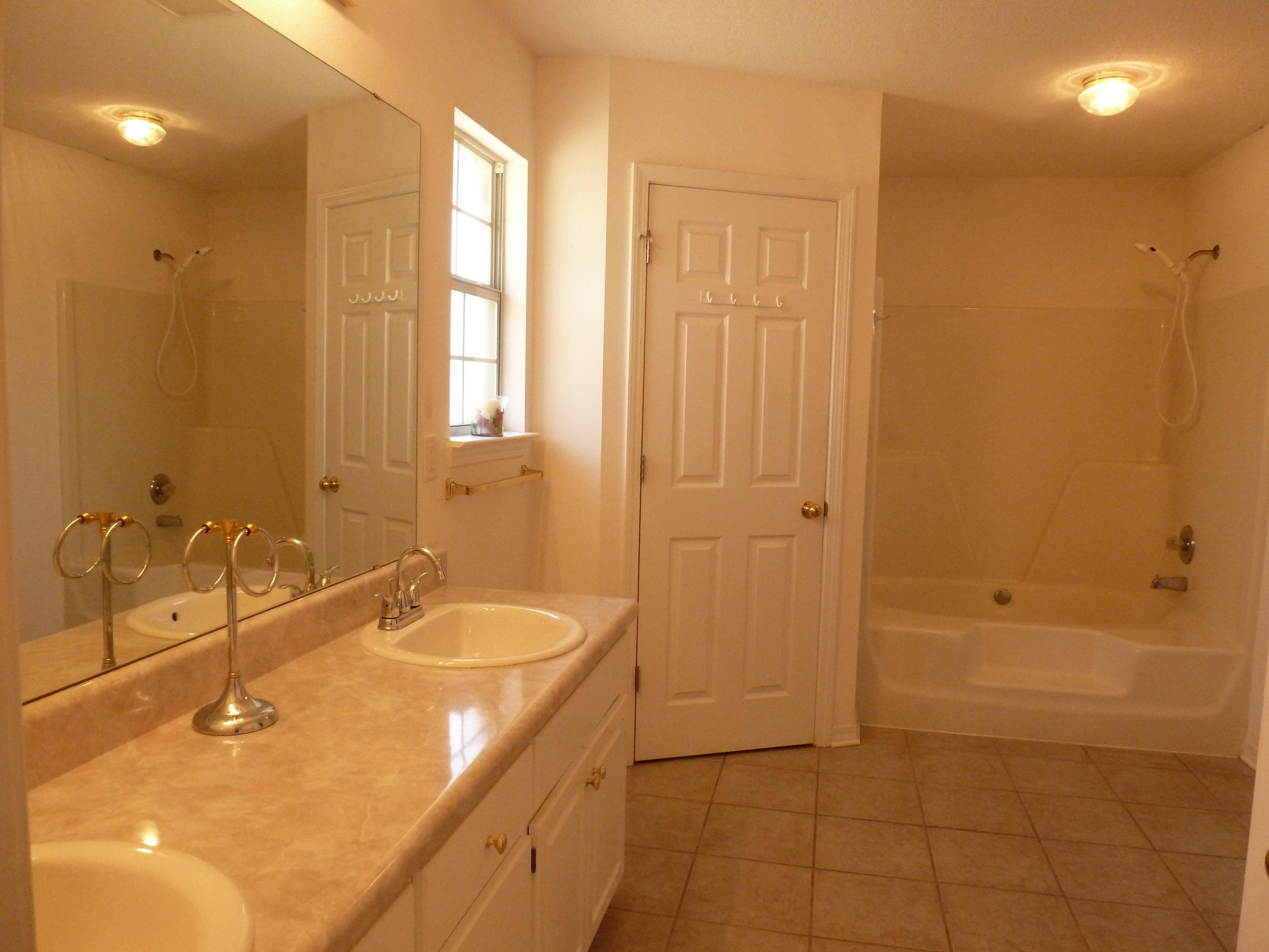 FOXWOOD ADDITION S/D - Residential