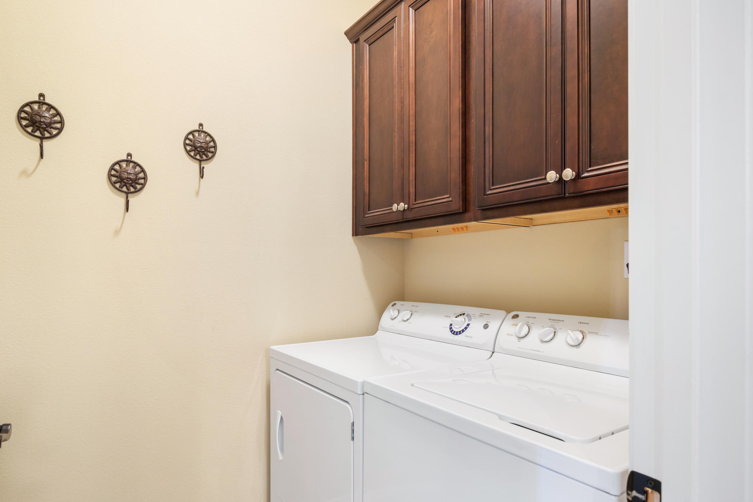 SANTA ROSA GOLF VILLAS - Residential