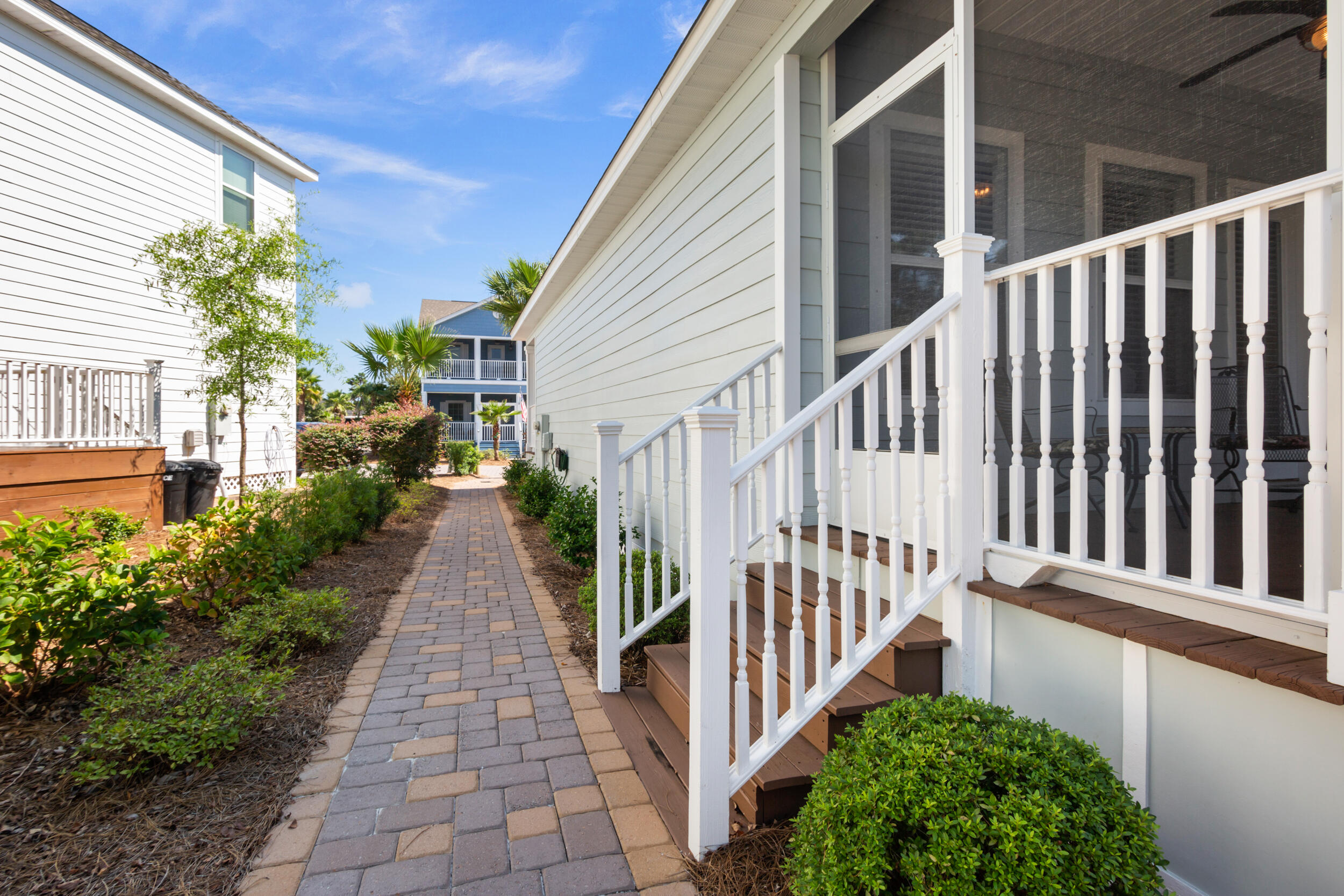 SANTA ROSA GOLF VILLAS - Residential
