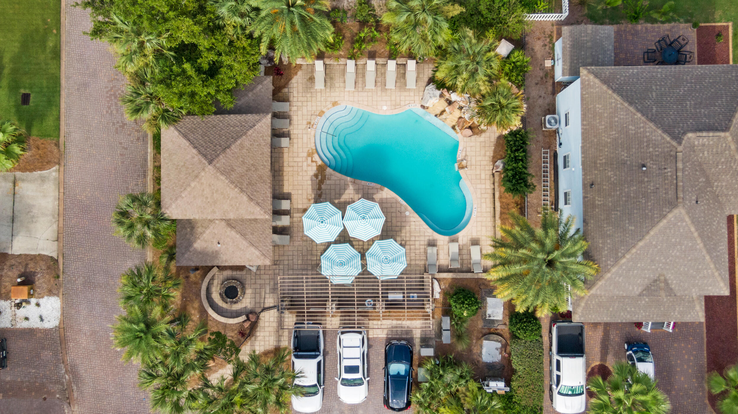 SANTA ROSA GOLF VILLAS - Residential
